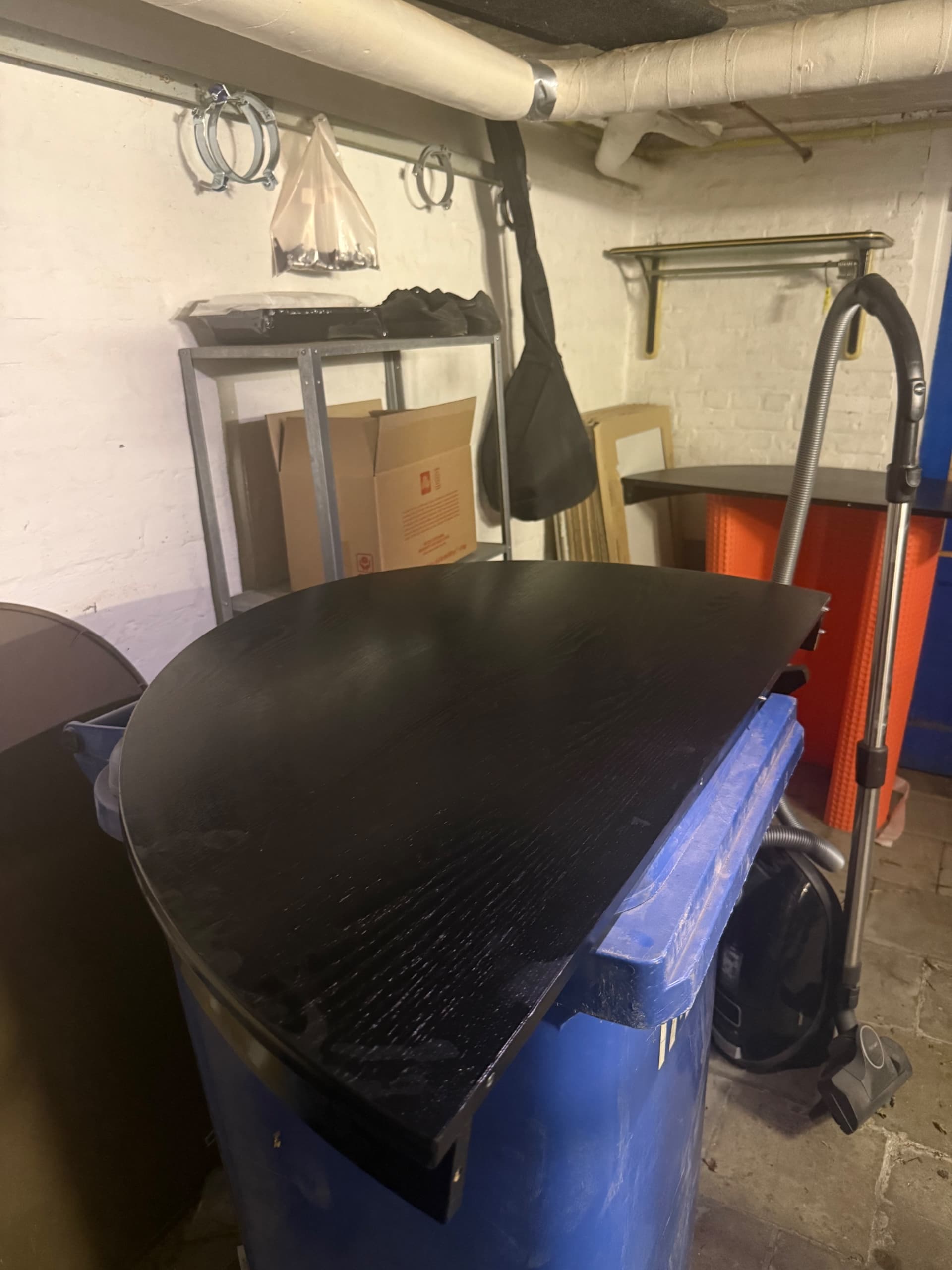 ROSENTORP MET STOELE table extensible, noir, 160/215x110 cm