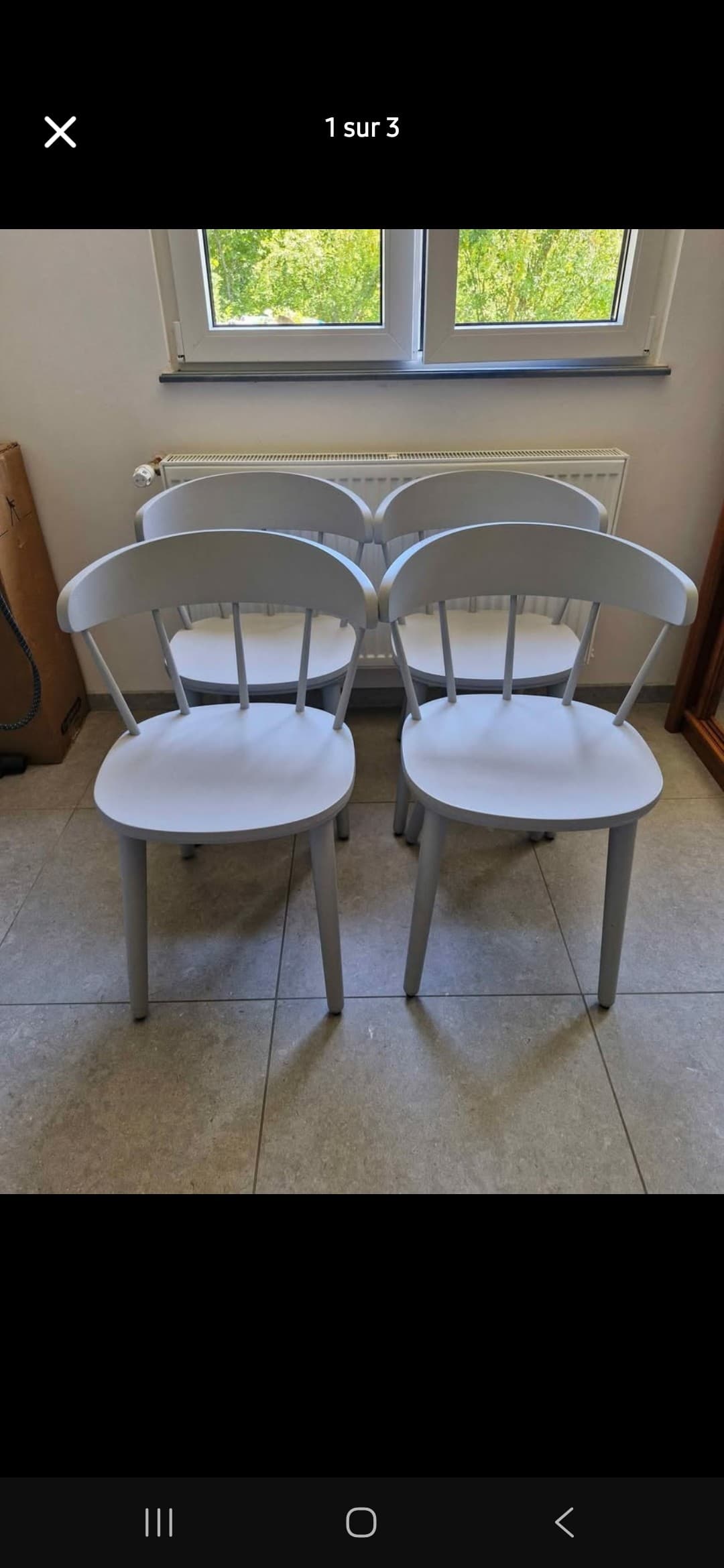 LOT CHAISE