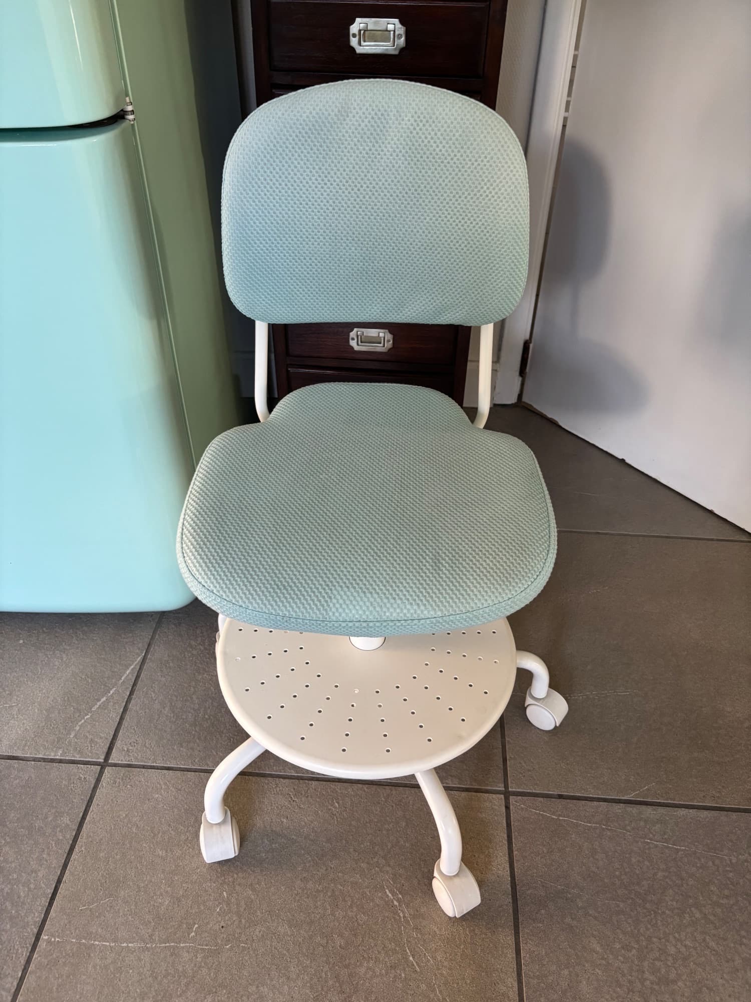 VIMUND children's desk chair, light turquoise