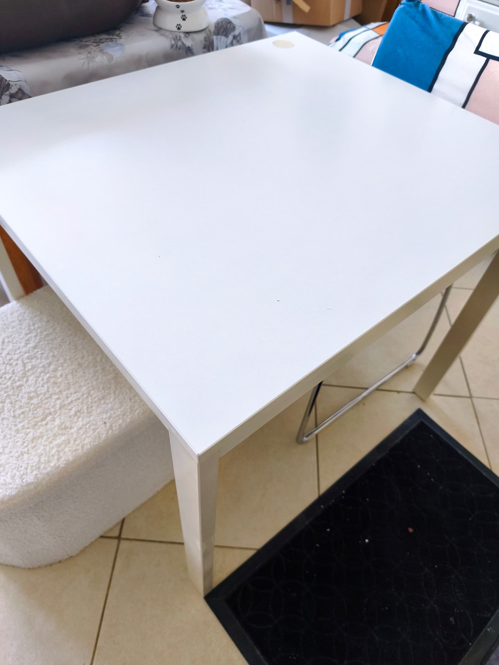 VIHALS uitschuifbare tafel, wit, 84/120x74 cm