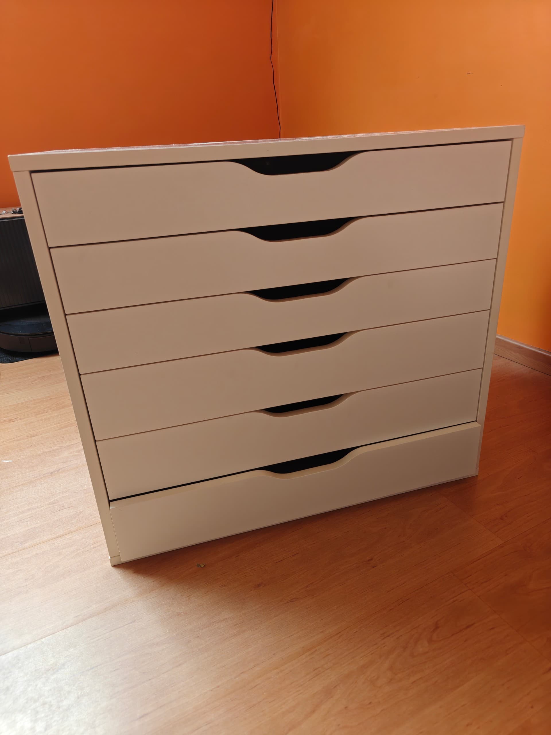 ALEX ladeblok op wielen, wit, 67x66 cm