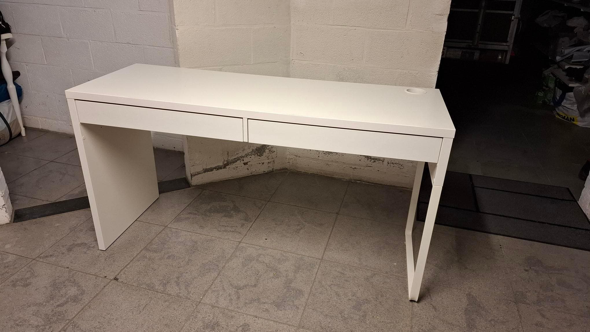 MICKE BUREAU Bureau, zwartbruin, 142x50 cm