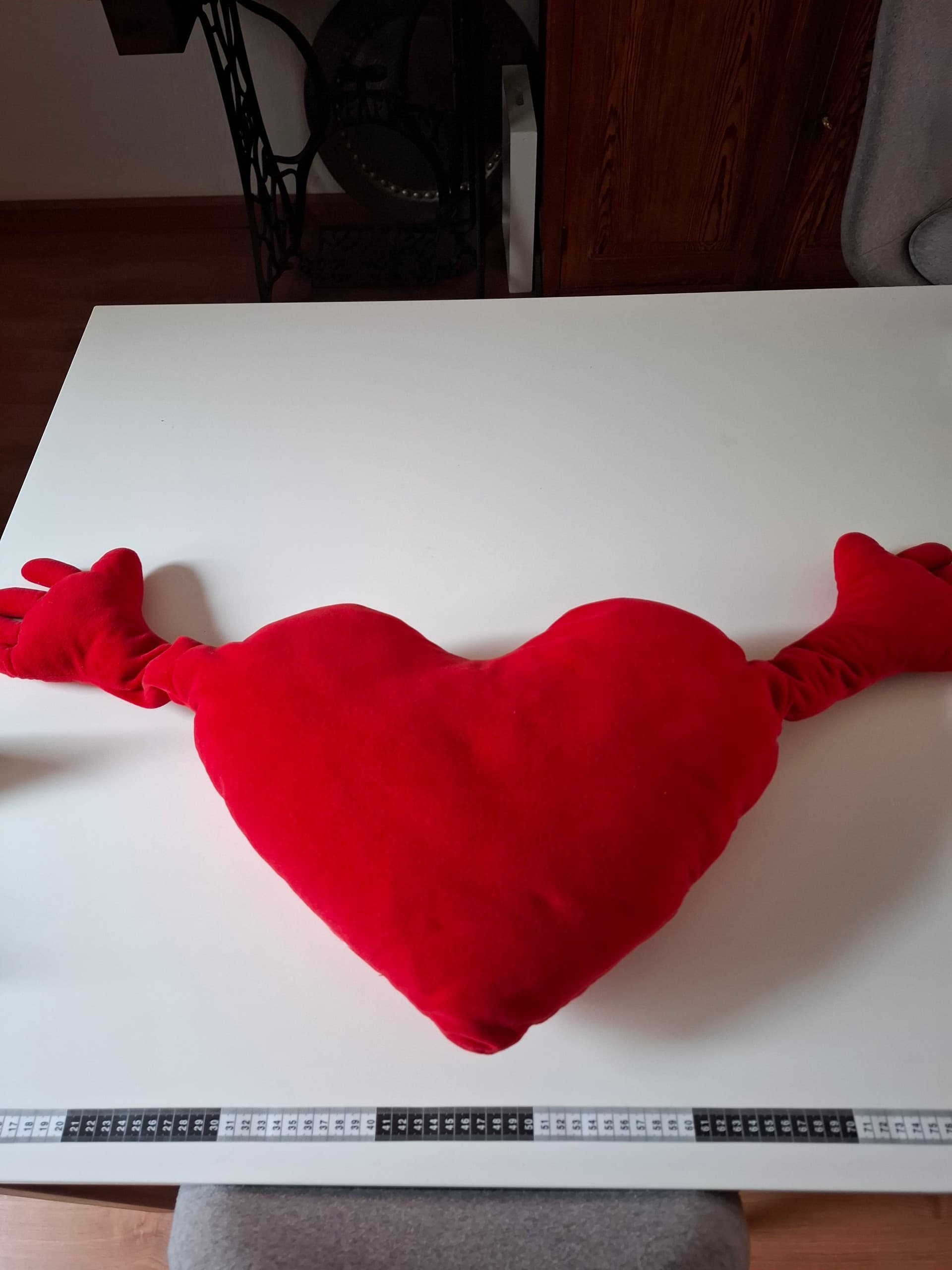 HARTJESKUSSEN cushion, red, 40x101 cm