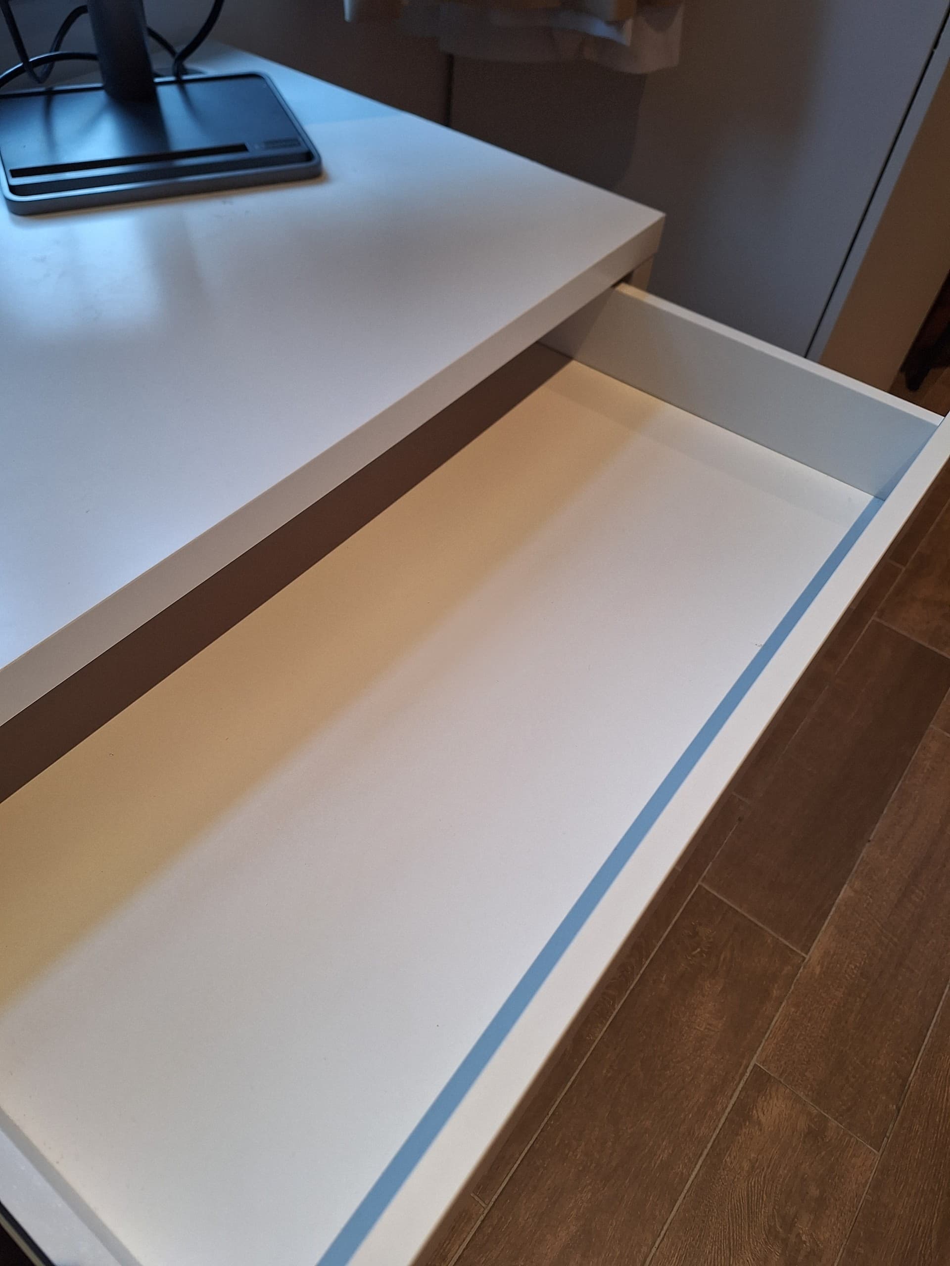MICKE Bureau, blanc, 73x50 cm