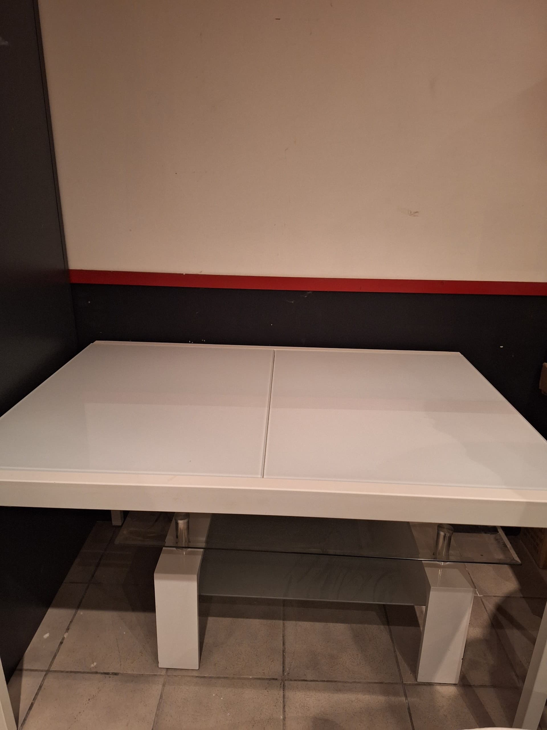 TABLE EXTENSIBLE