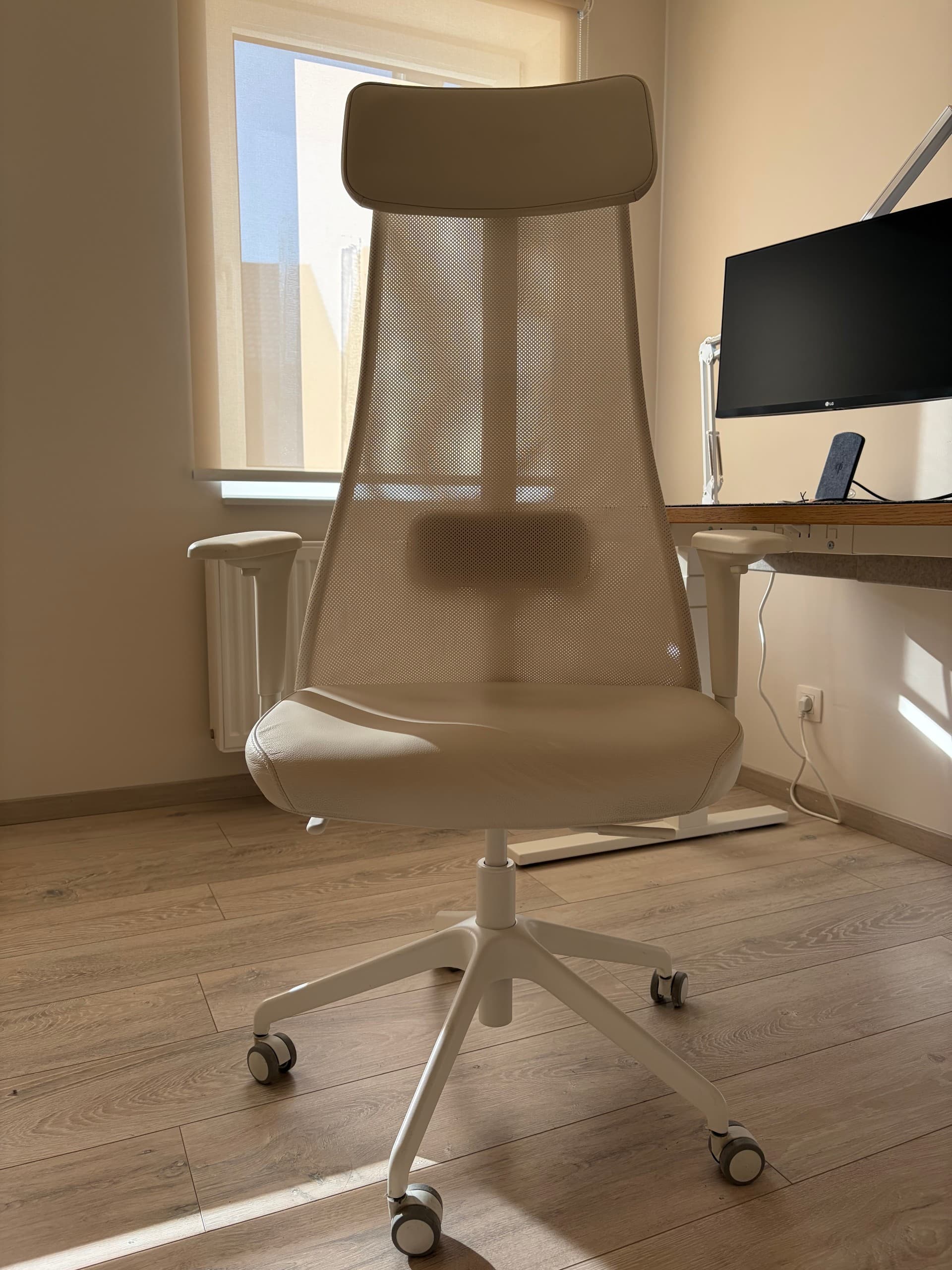 JÄRVFJÄLLET office chair with armrests, Grann white