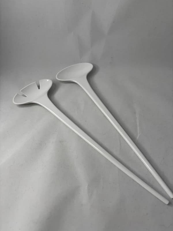 Couverts de service