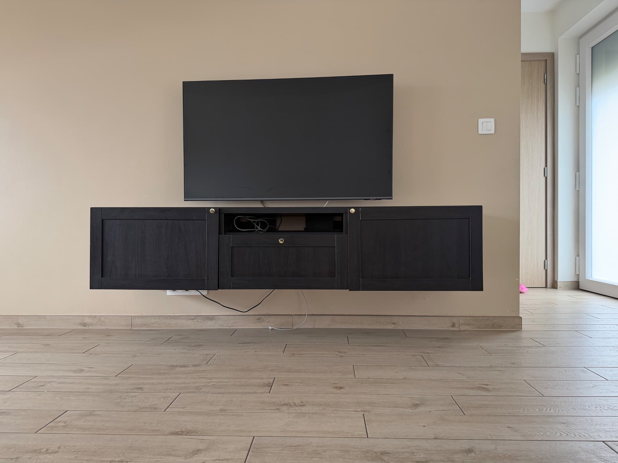 BESTÅ banc TV, brun noir/Lappviken brun noir, 180x42x39 cm