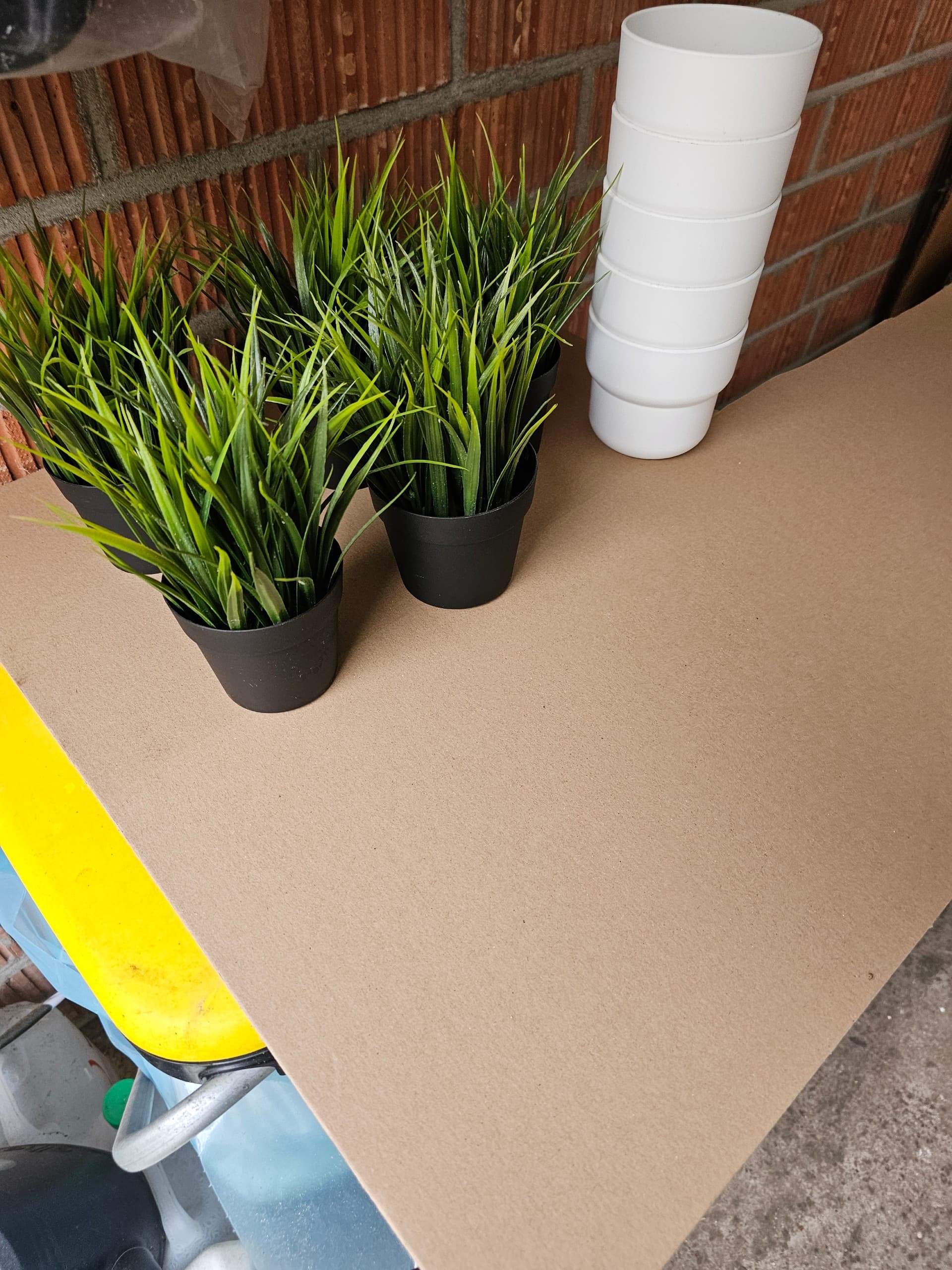 FEJKA artificial potted plant, in/outdoor grass, 9 cm