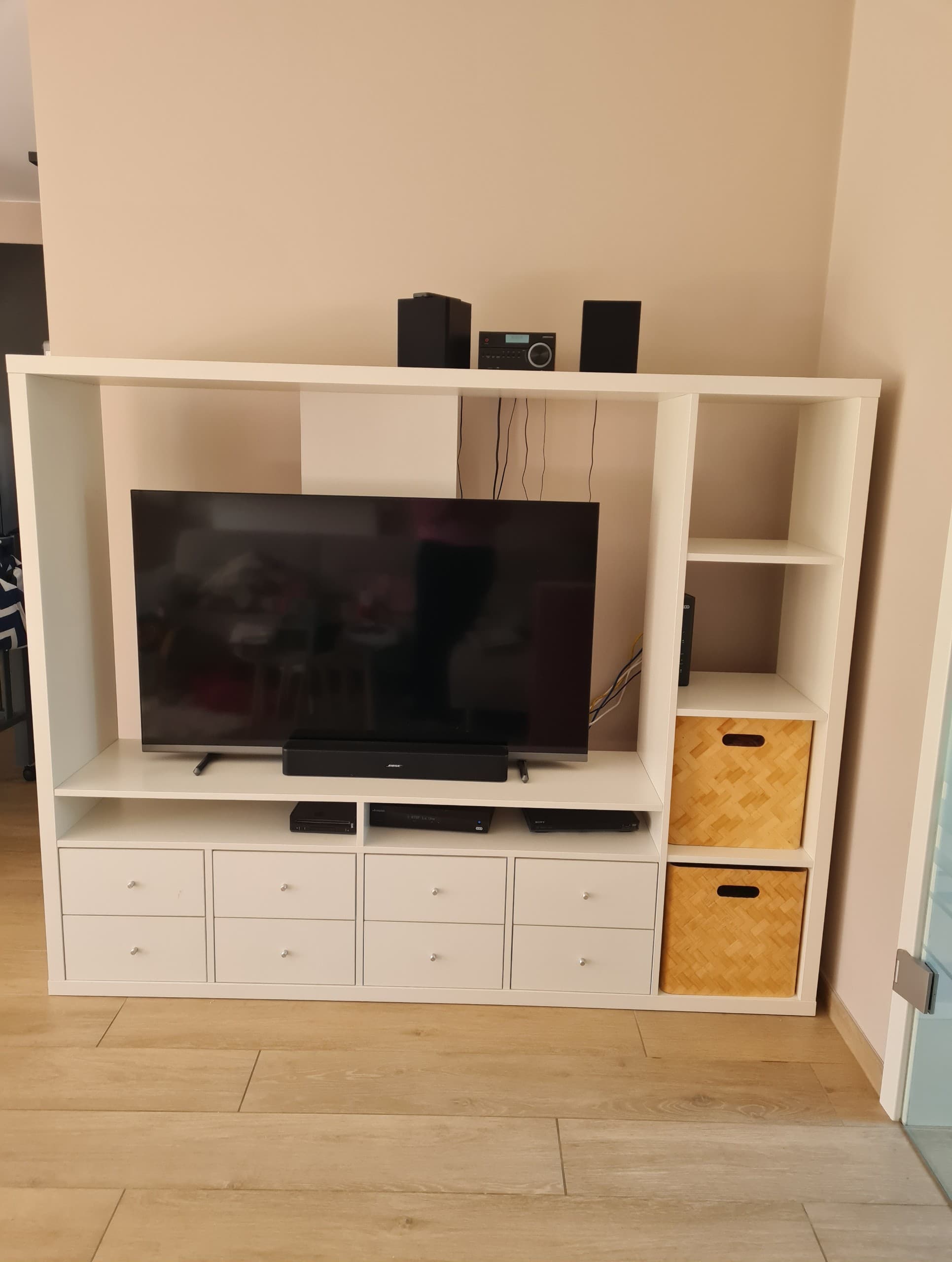 Meubles TV avec rangements