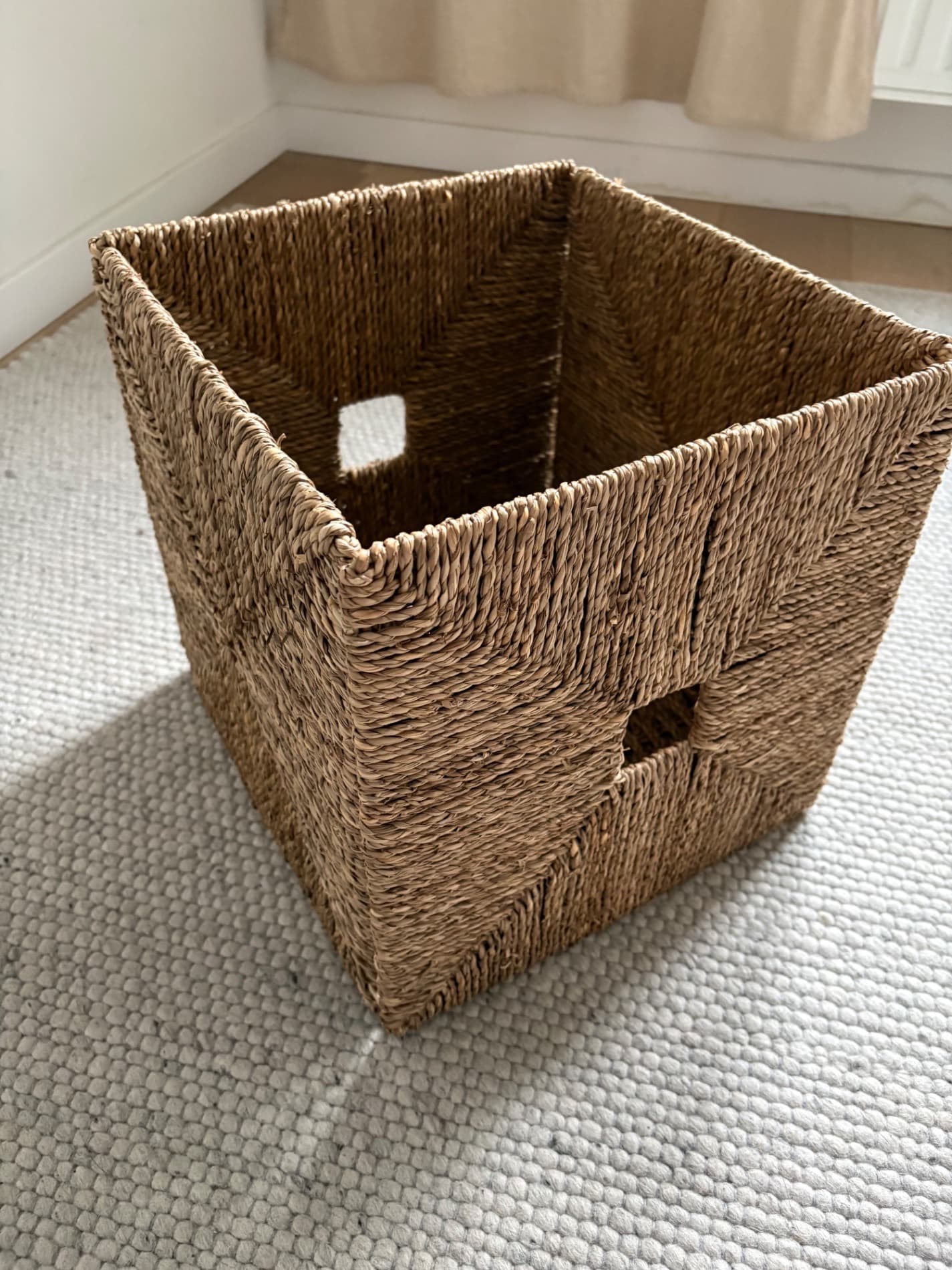 KNIPSA basket, seagrass, 32x33x32 cm
