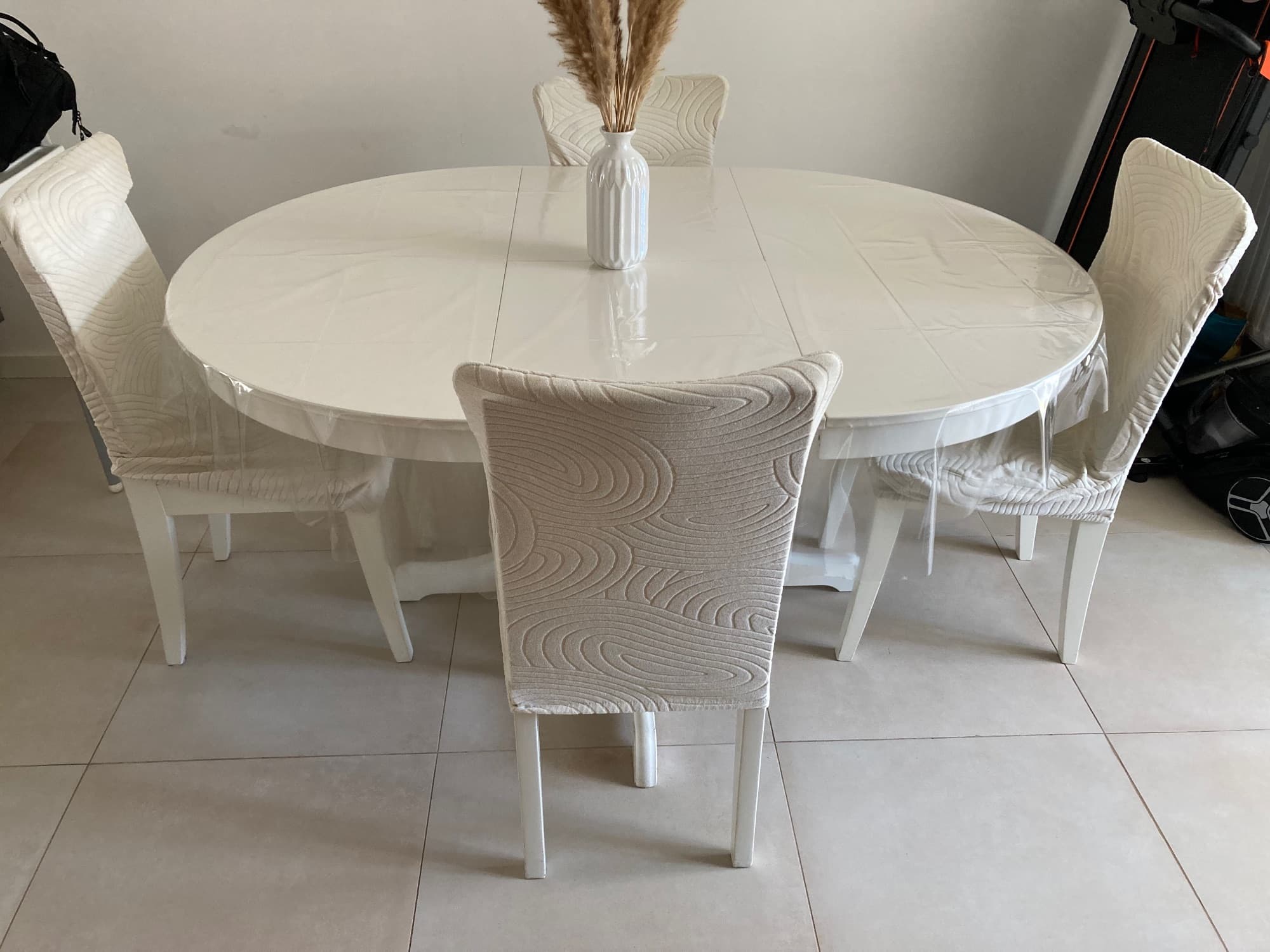 ROSENTORP / NÄSINGE table et 4 chaises, blanc/Tibbleby beige gris blanc, 110/155 cm