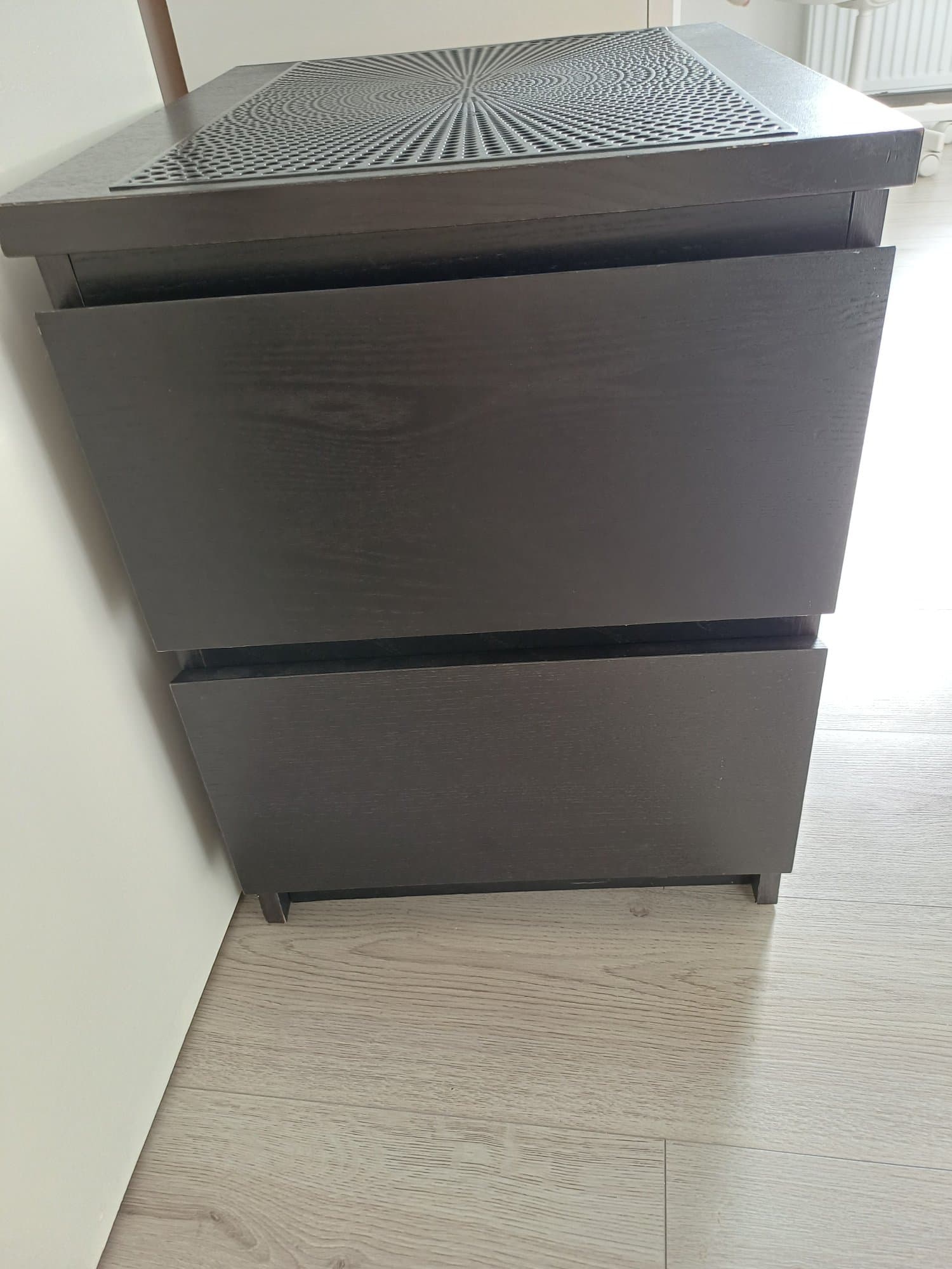 MALM ZWARTBRUIN commode 2 tiroirs, teinté brun plaqué frêne