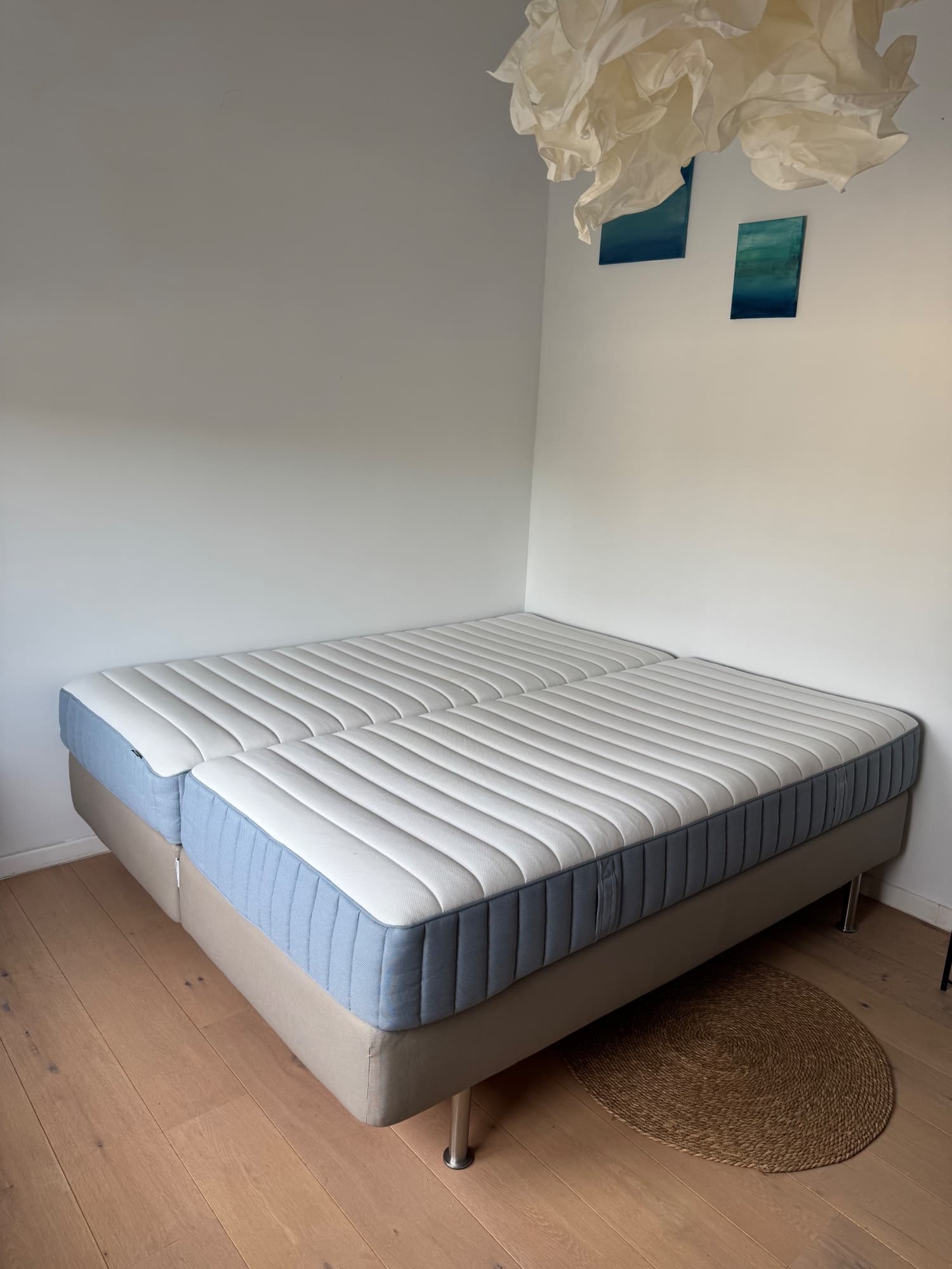 ENGERDAL / VALEVAG lit/sommier, Valevåg ferme/bleu clair blanc, 90x200 cm