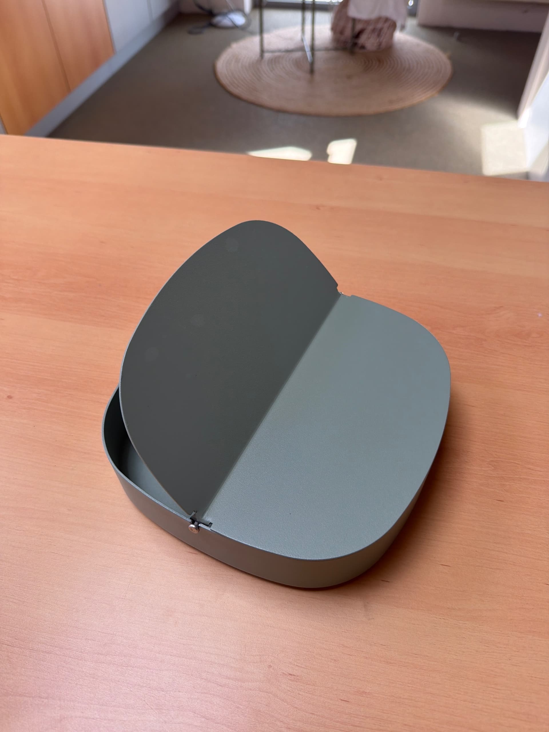 YPPERLIG BOX bak met deksel, wit, 26x35x15 cm