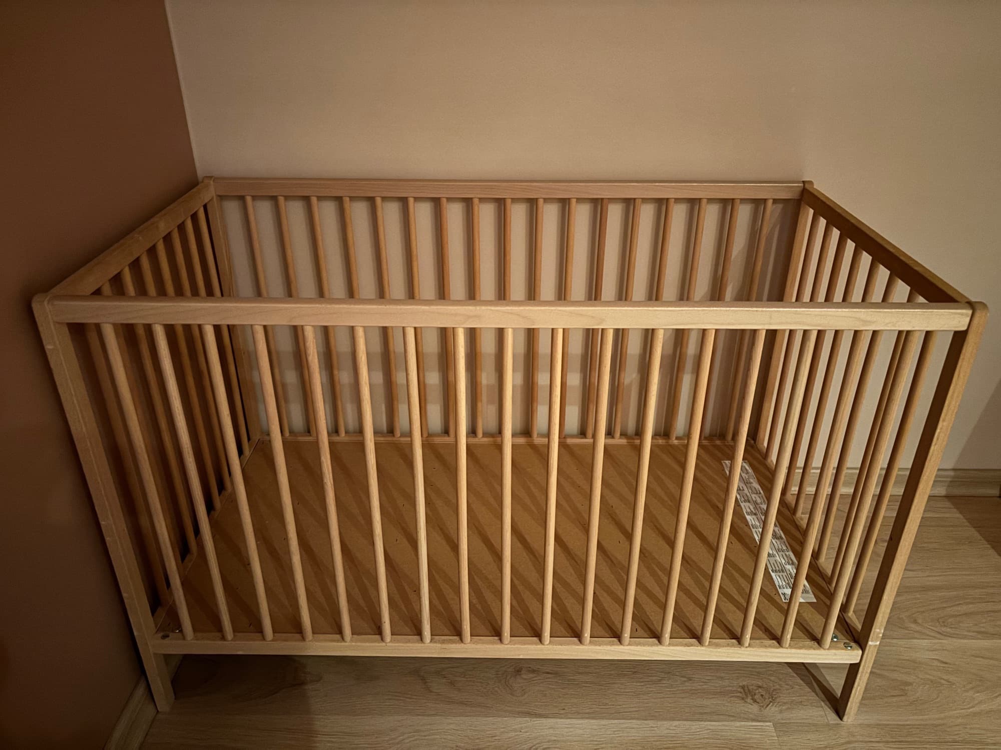 SNIGLAR Lit bébé, hêtre, 60x120 cm