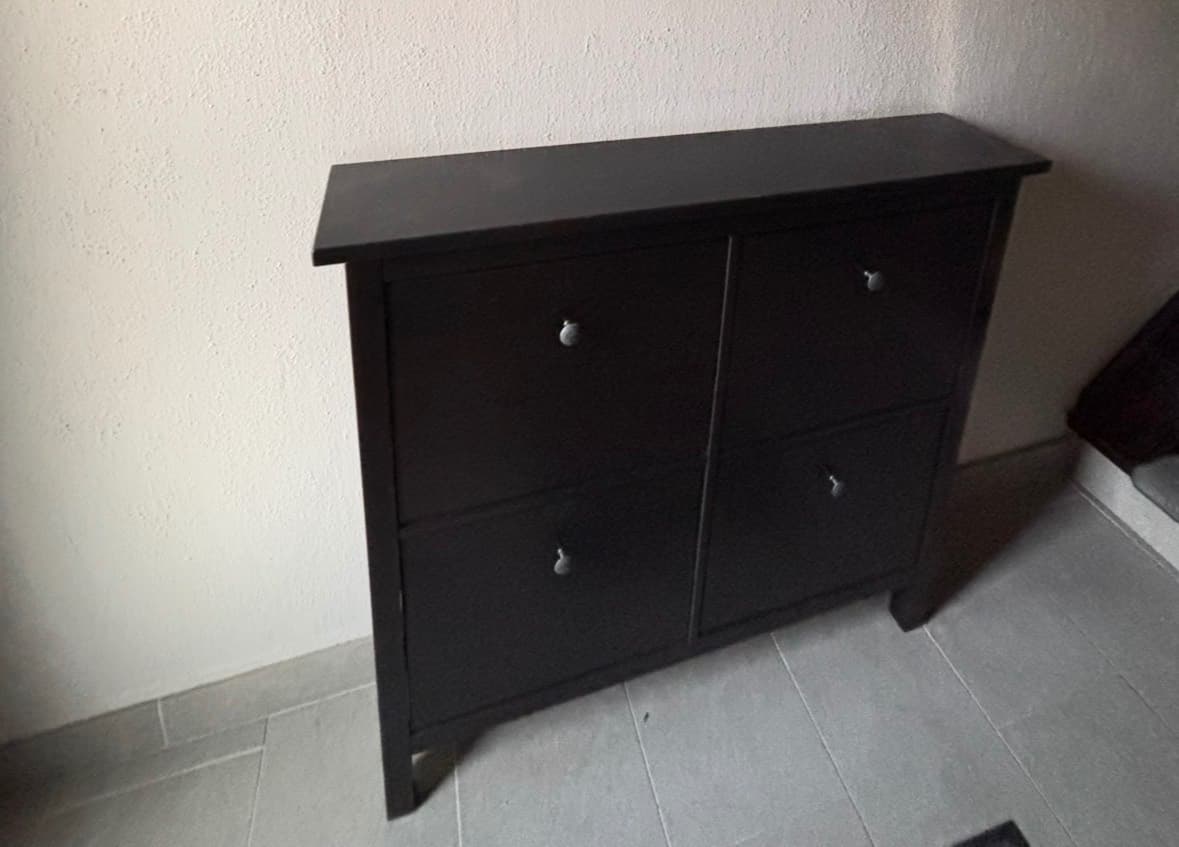 HEMNES range-chaussures 4 casiers, brun noir