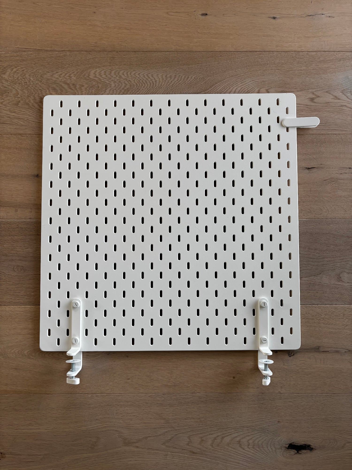 SKÅDIS Panneau perforé, blanc. Commandez ici