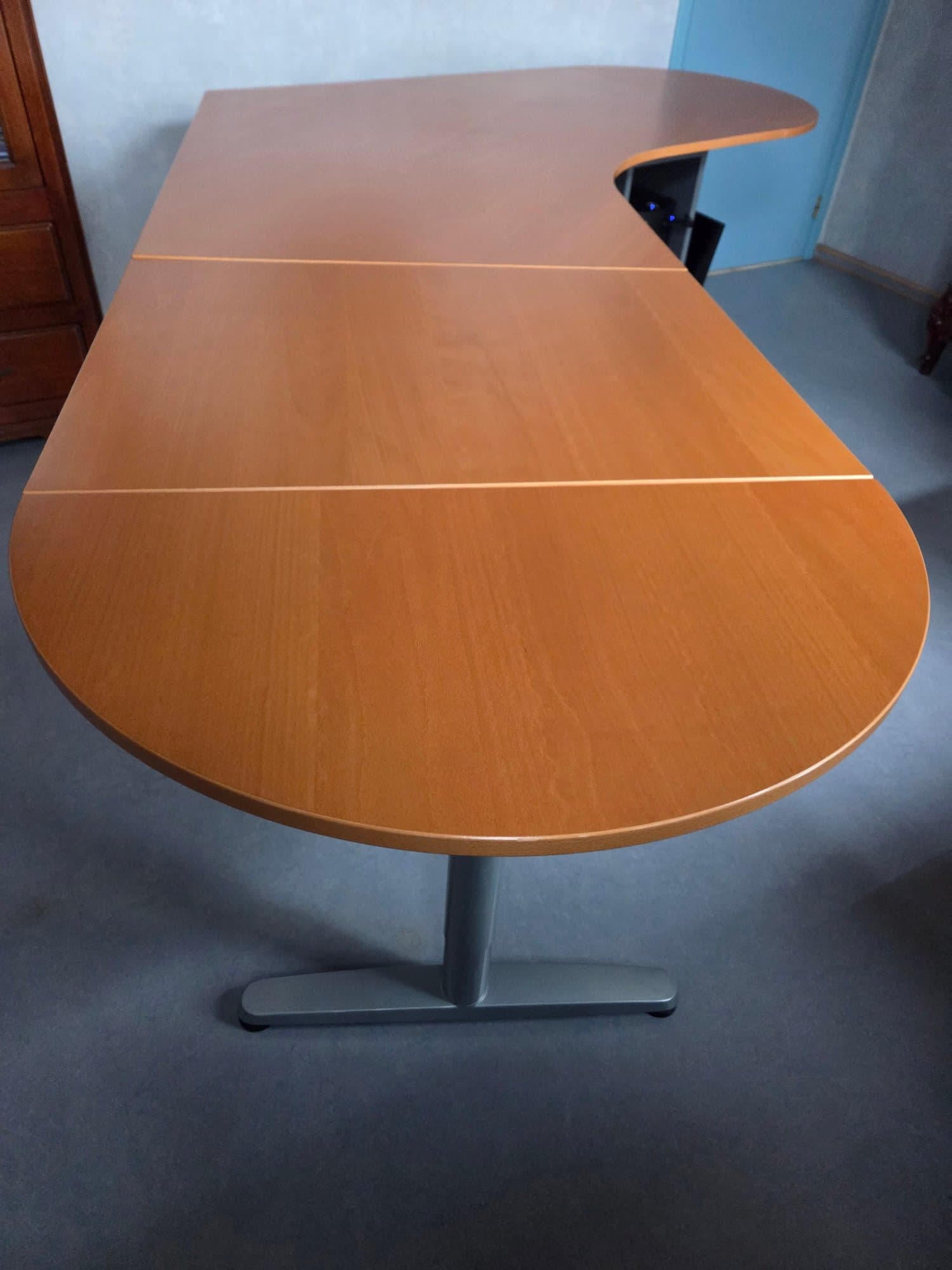 BUREAU GALANT