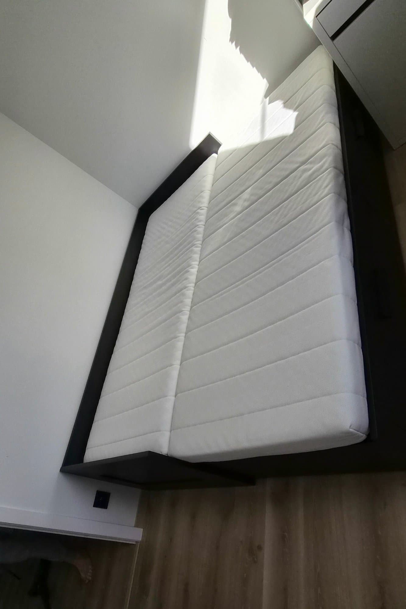BRIMNES bedbank met 2 lades/2 matrassen, zwart/Åsvang stevig