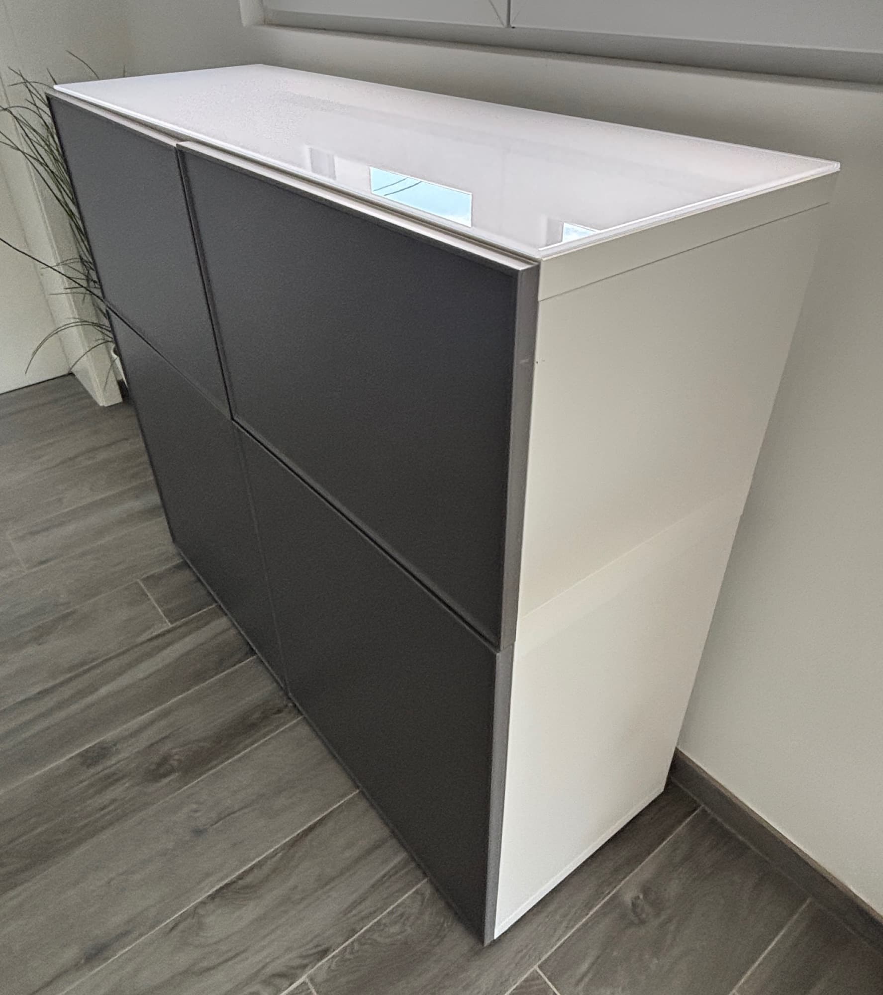 ARMOIRE BUFFET GRIS