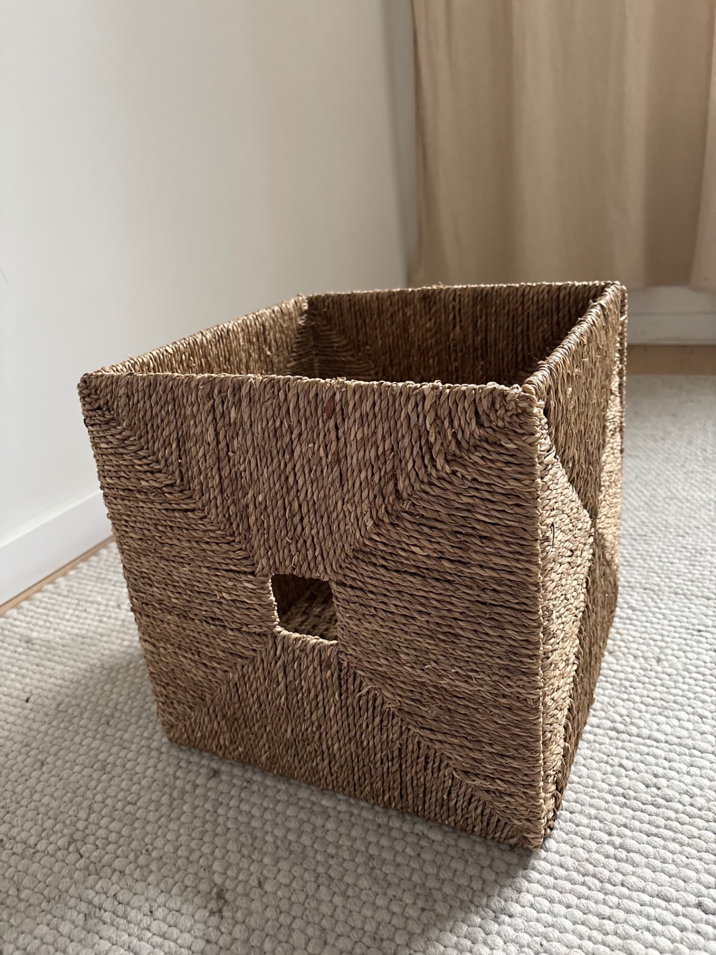 KNIPSA basket, seagrass, 32x33x32 cm