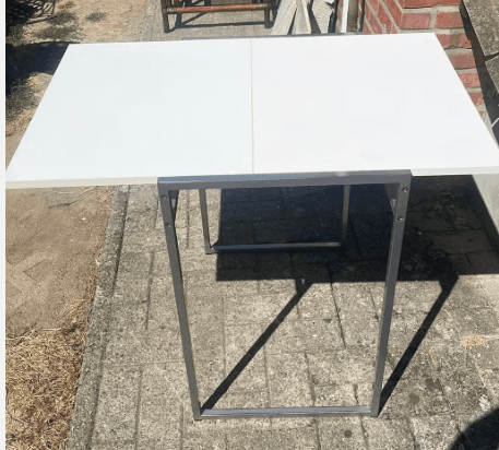 TABLE MUDDUS