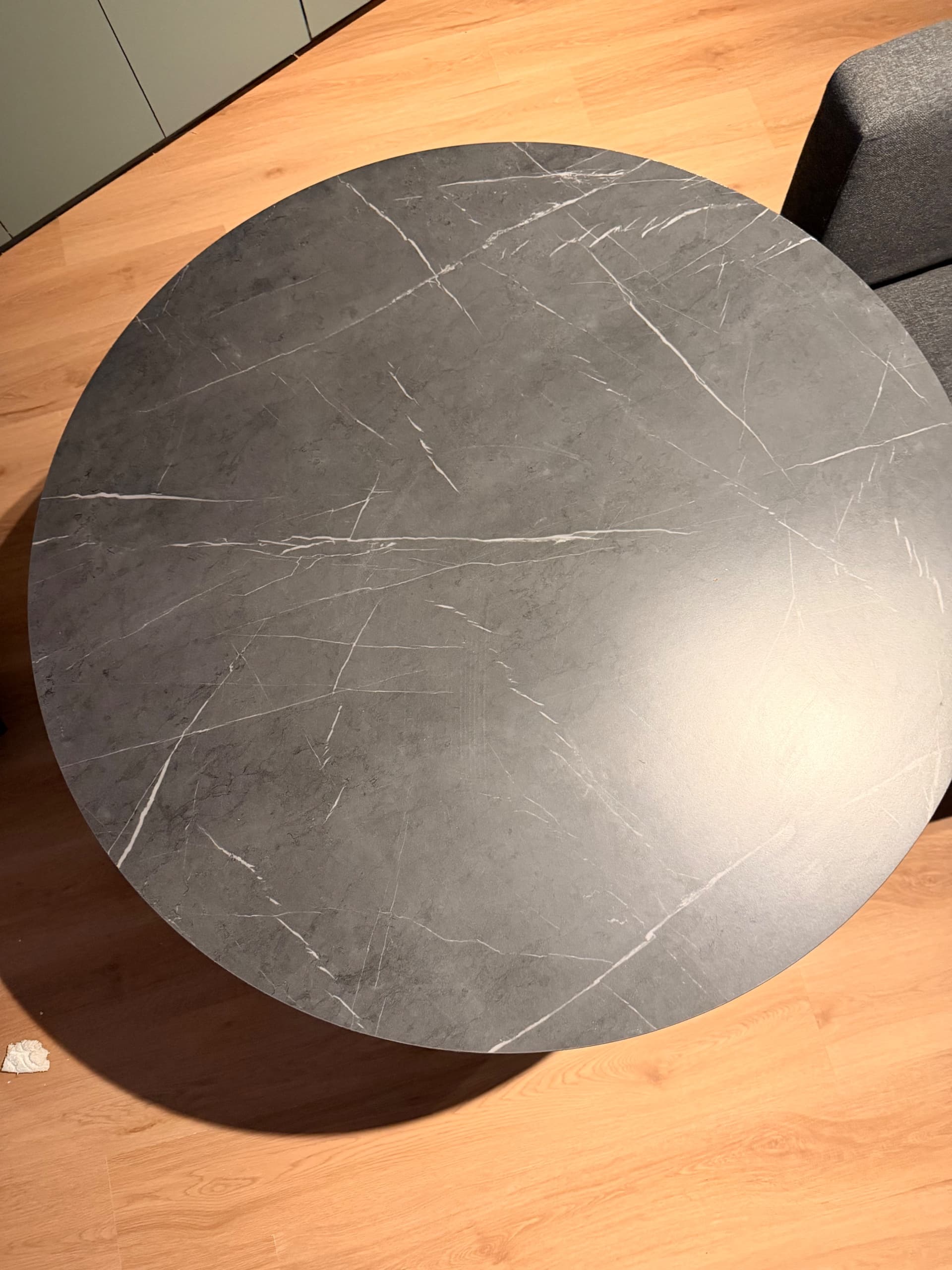 MARIEDAMM tafel, zwart marmerpatroon, 105 cm