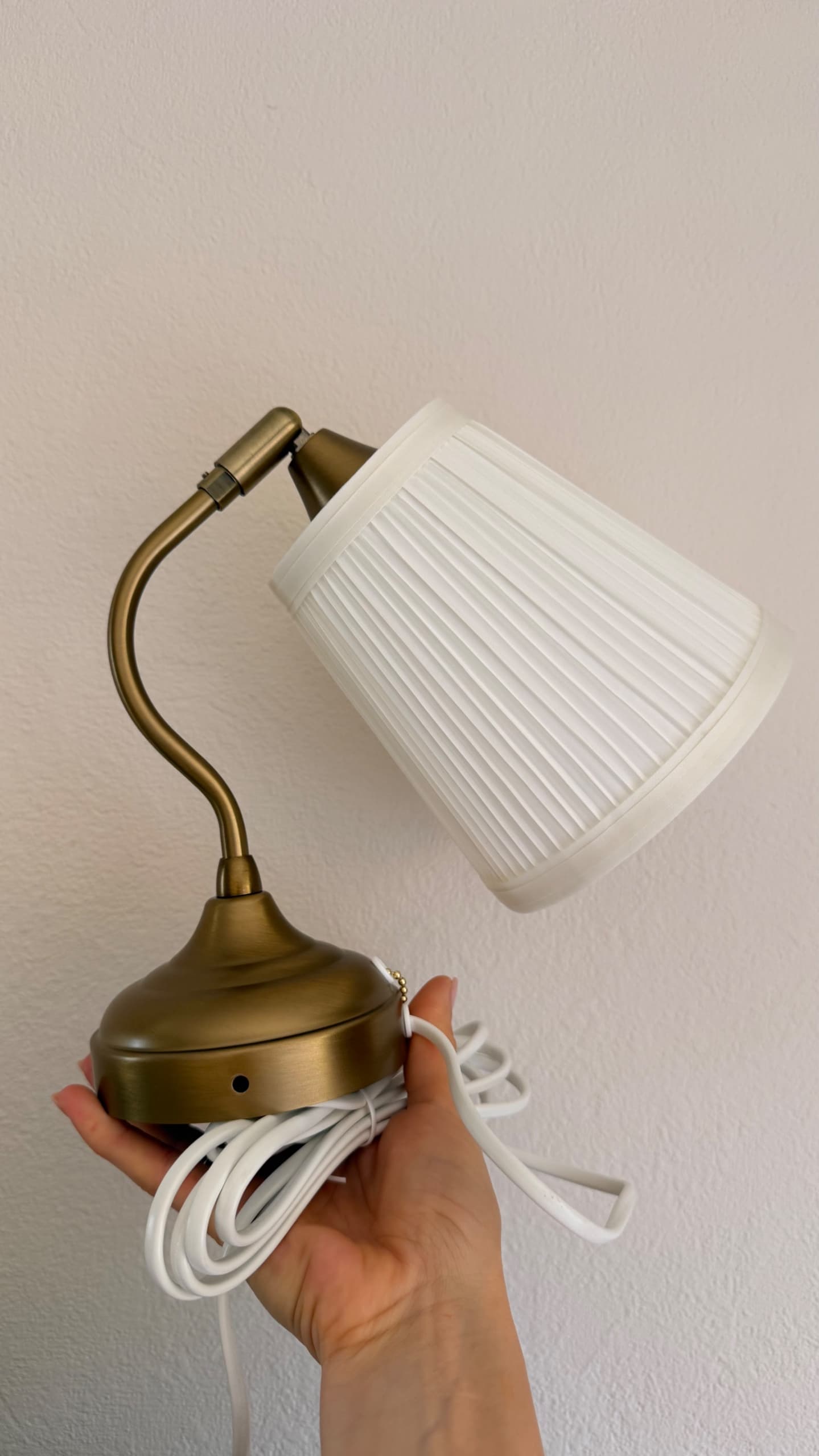 ÅRSTID wall lamp, brass/white