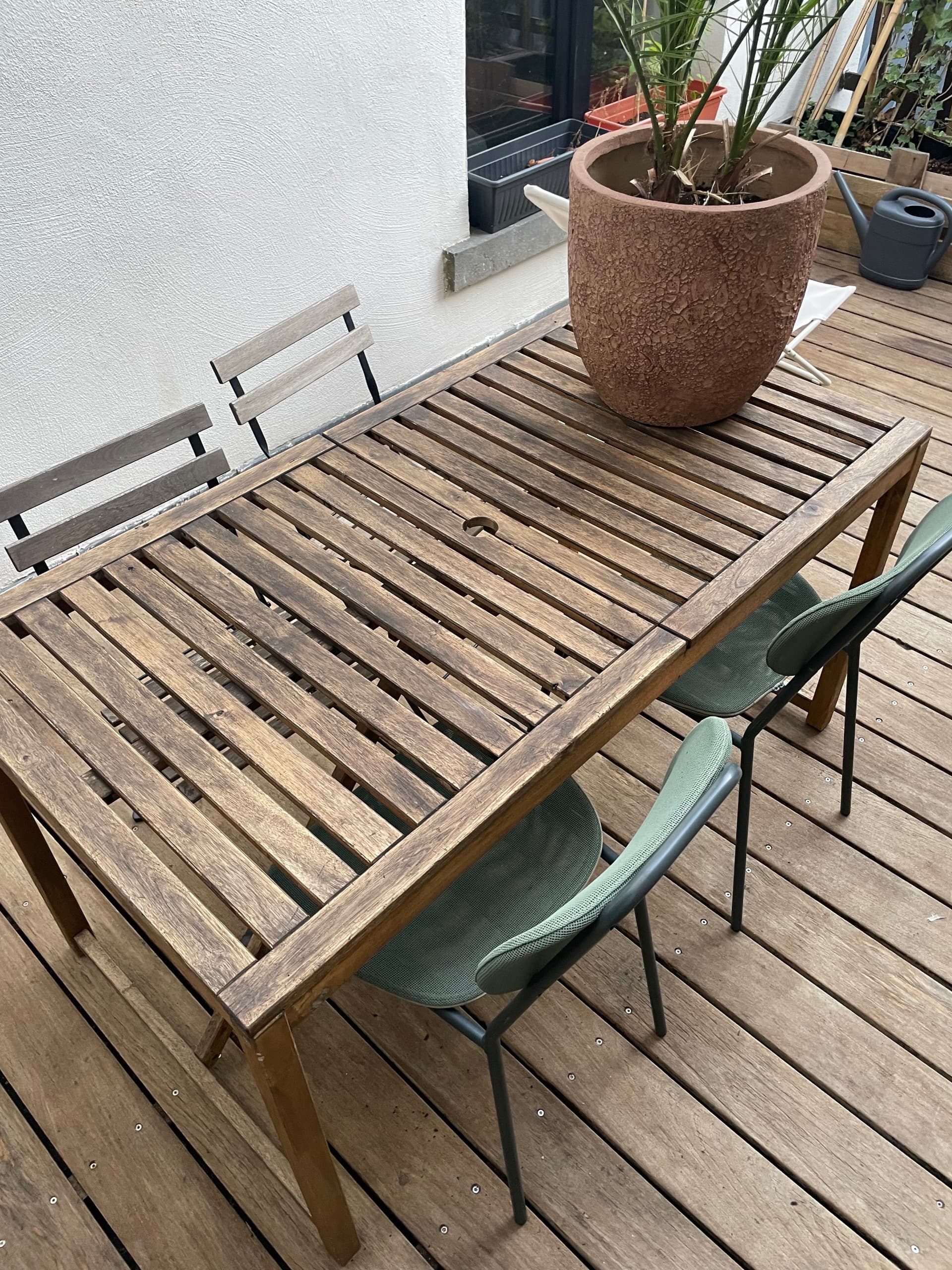 NÄMMARÖ + 4 CHAISES tafel, buiten, lichtbruin gelazuurd, 140x75 cm