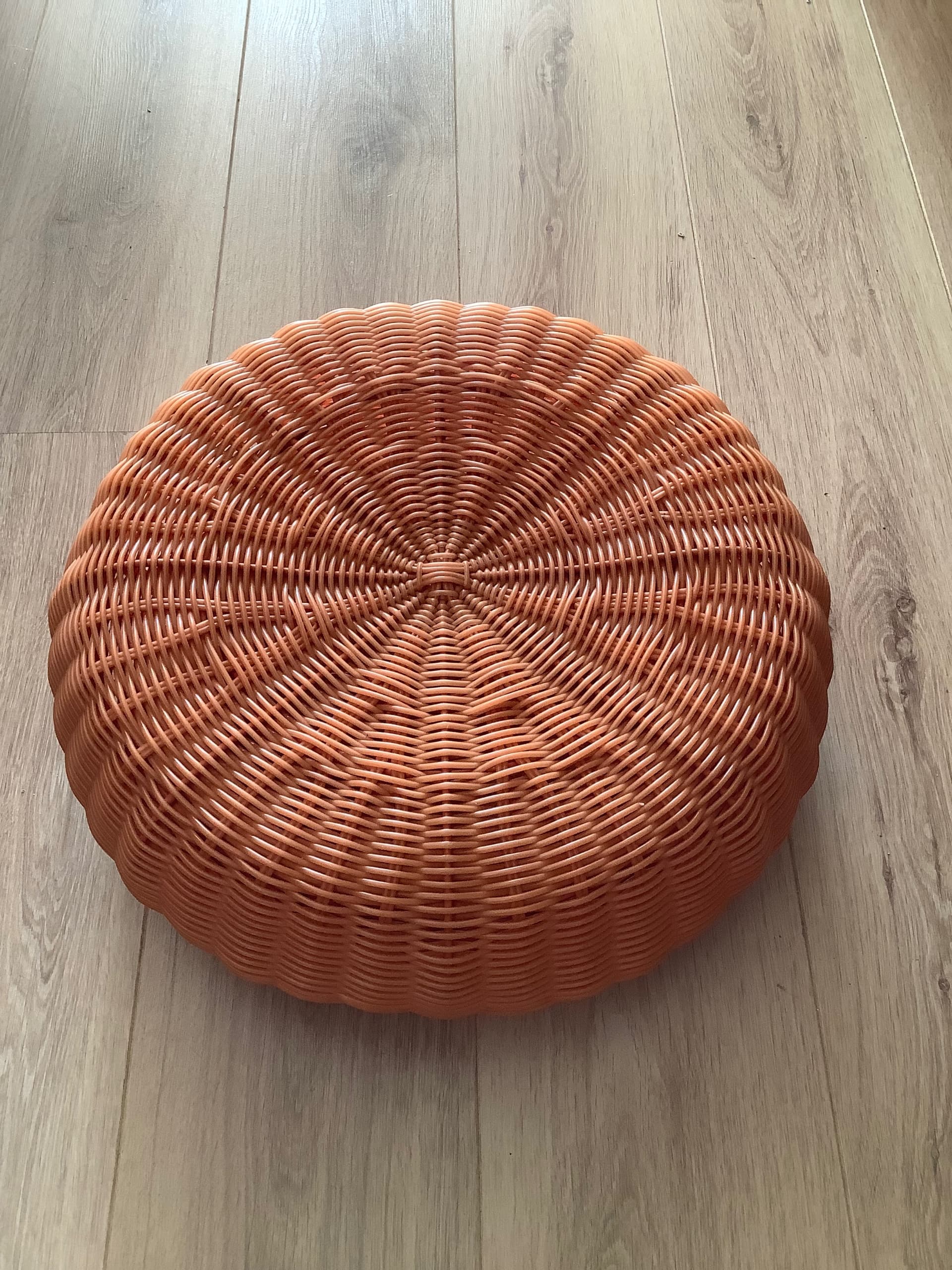 POUFS & REPOSE-PIEDS