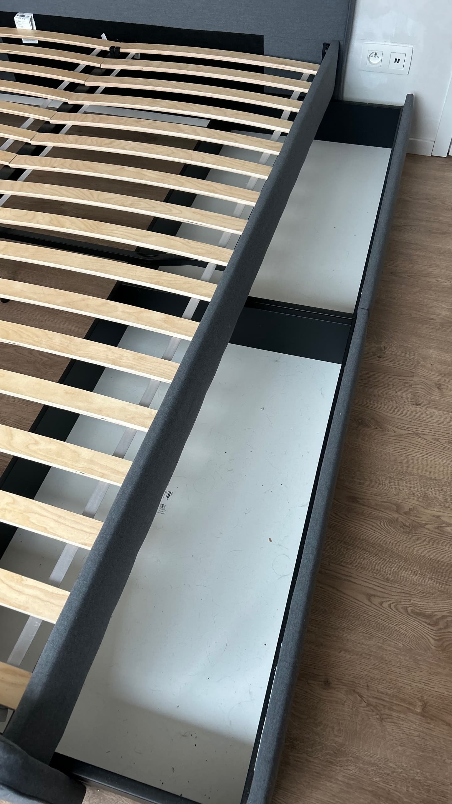 Gestoffeerde bedlade
