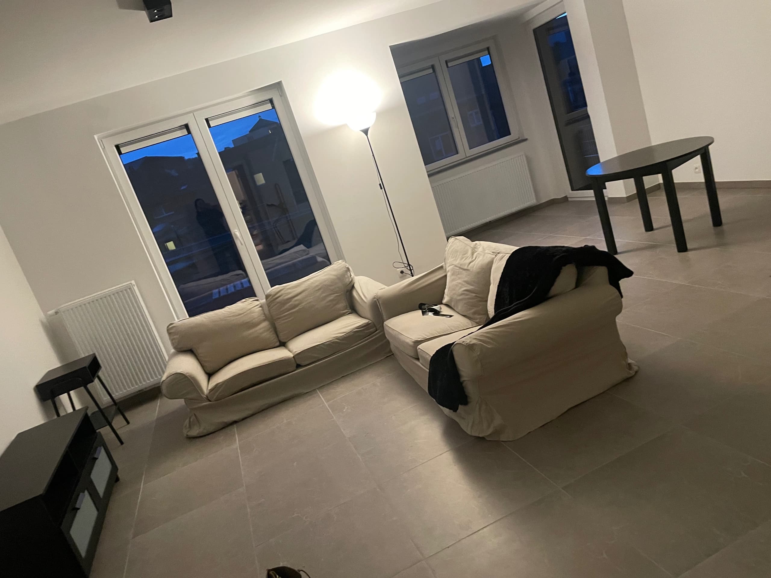 EKTORP canapé 2 places, Kilanda beige clair
