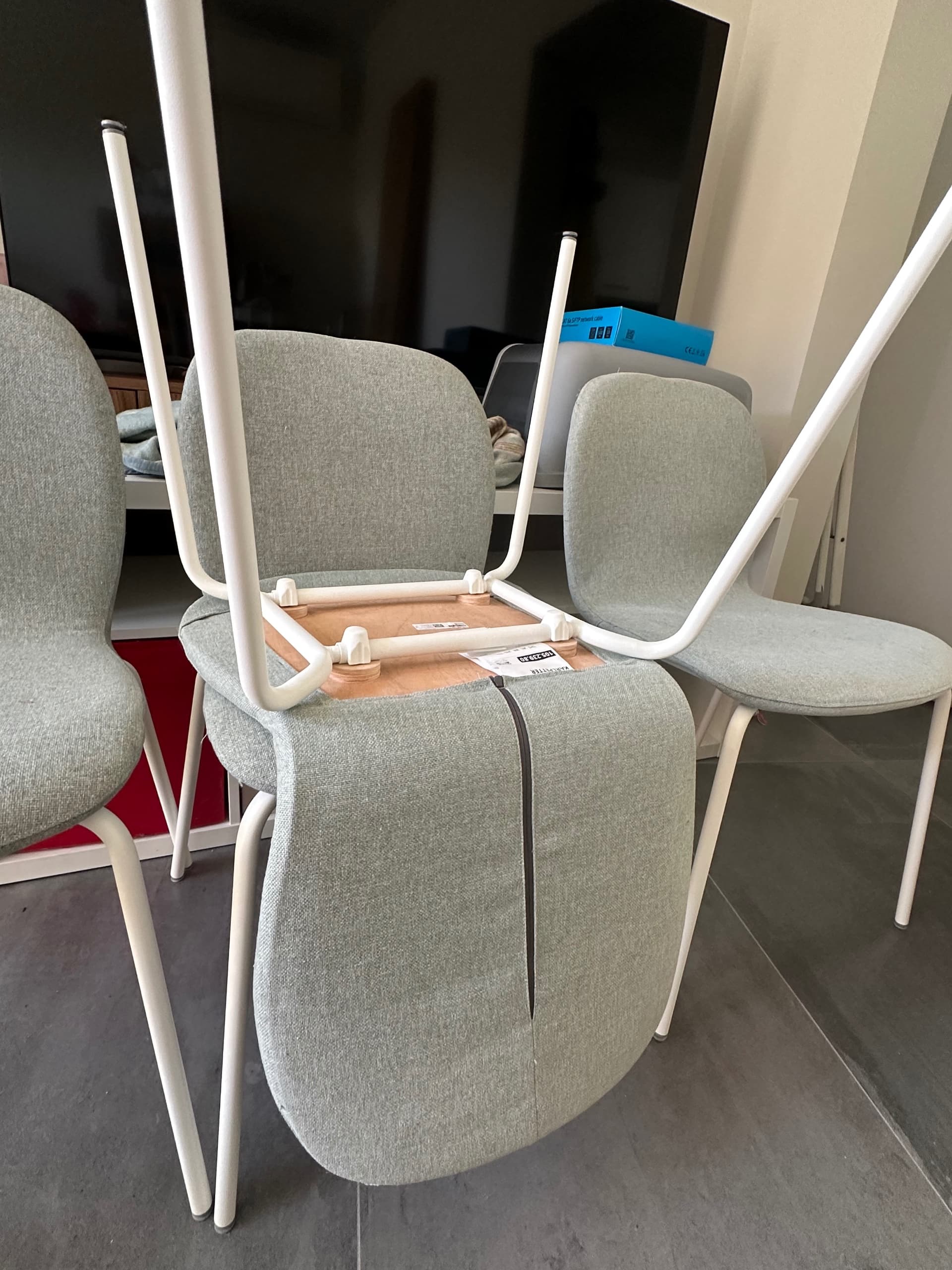 SKÅLSTA chaise