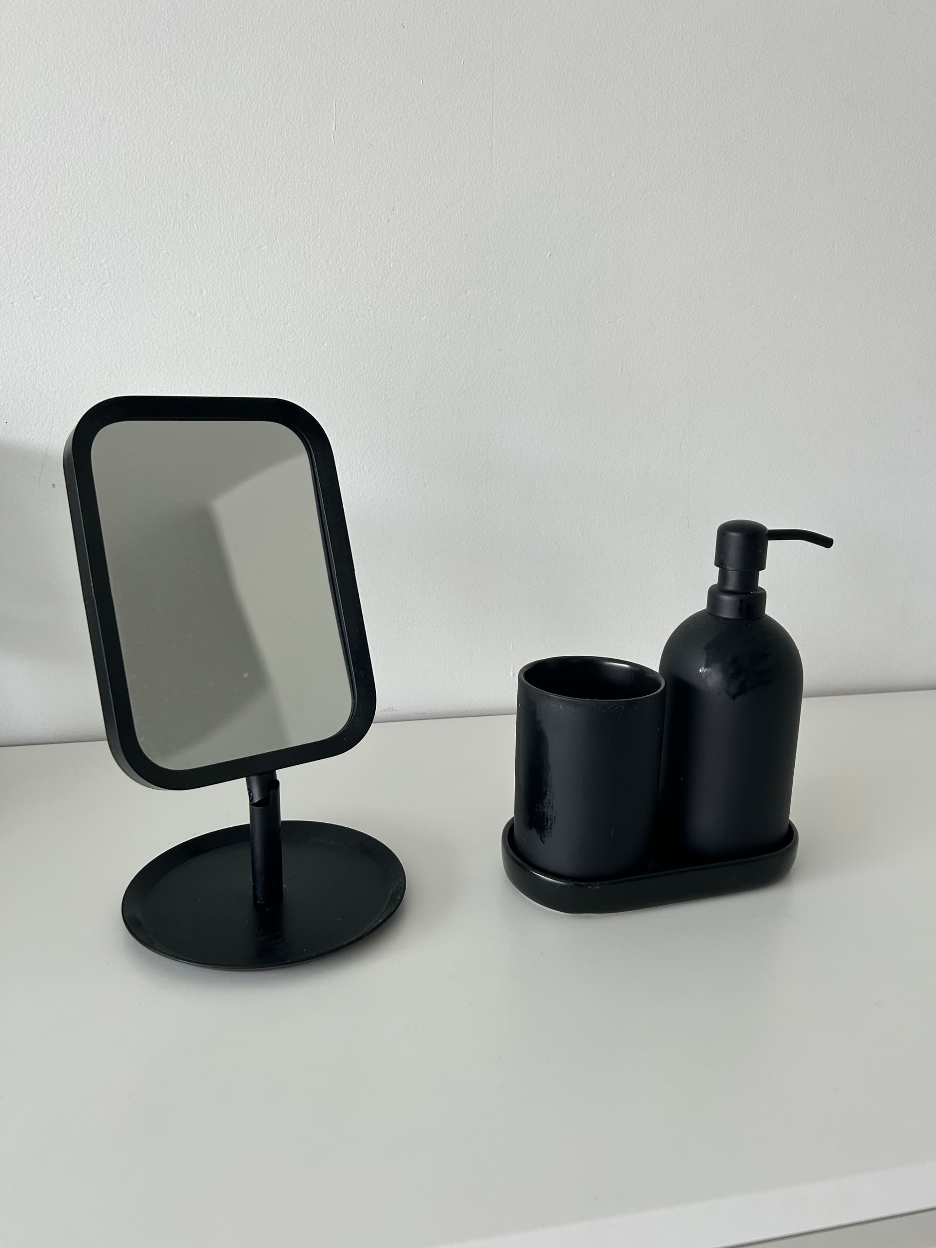 LINDBYN miroir de table, noir, 14x27 cm