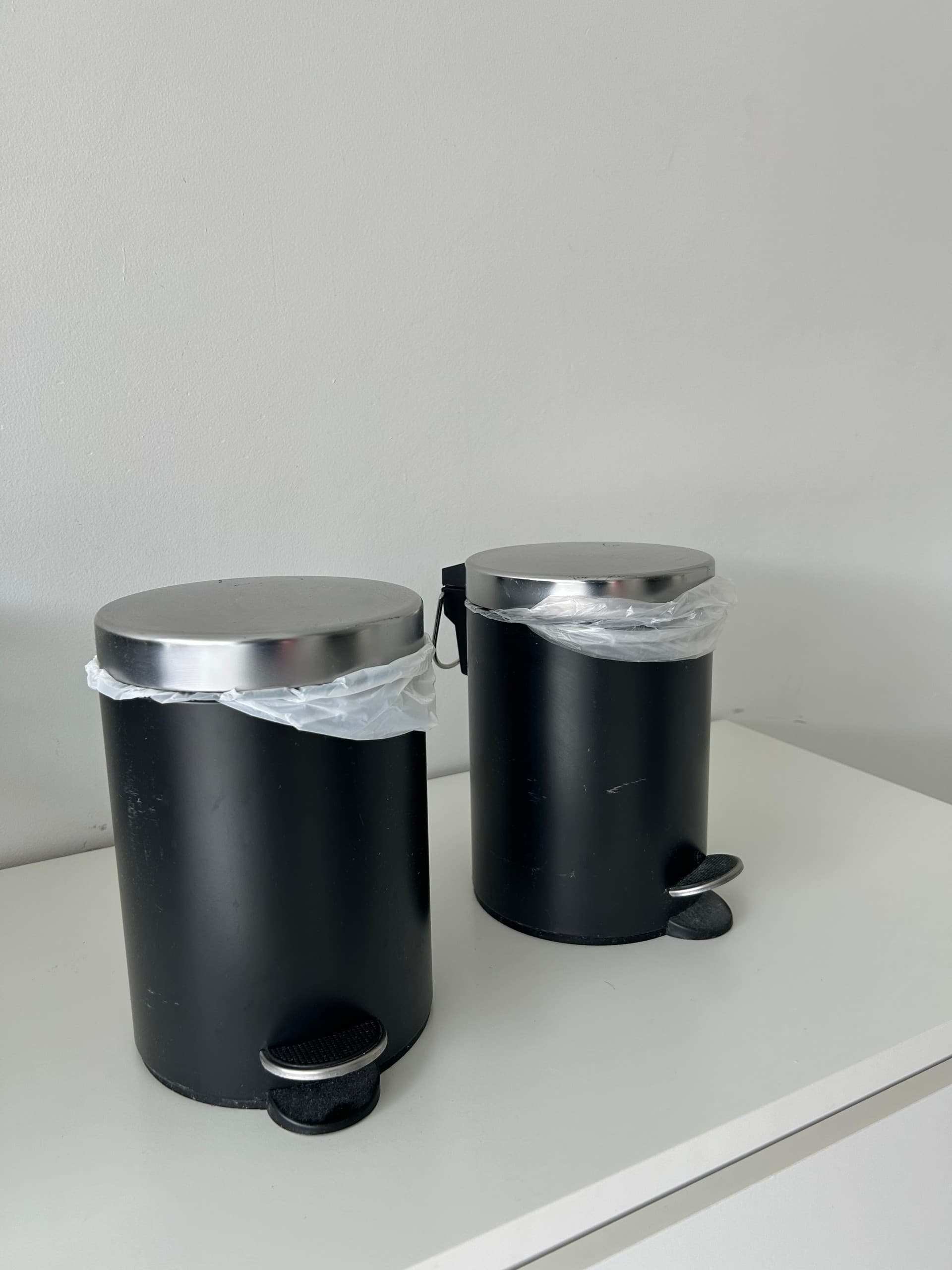 ENHET bathroom accessories