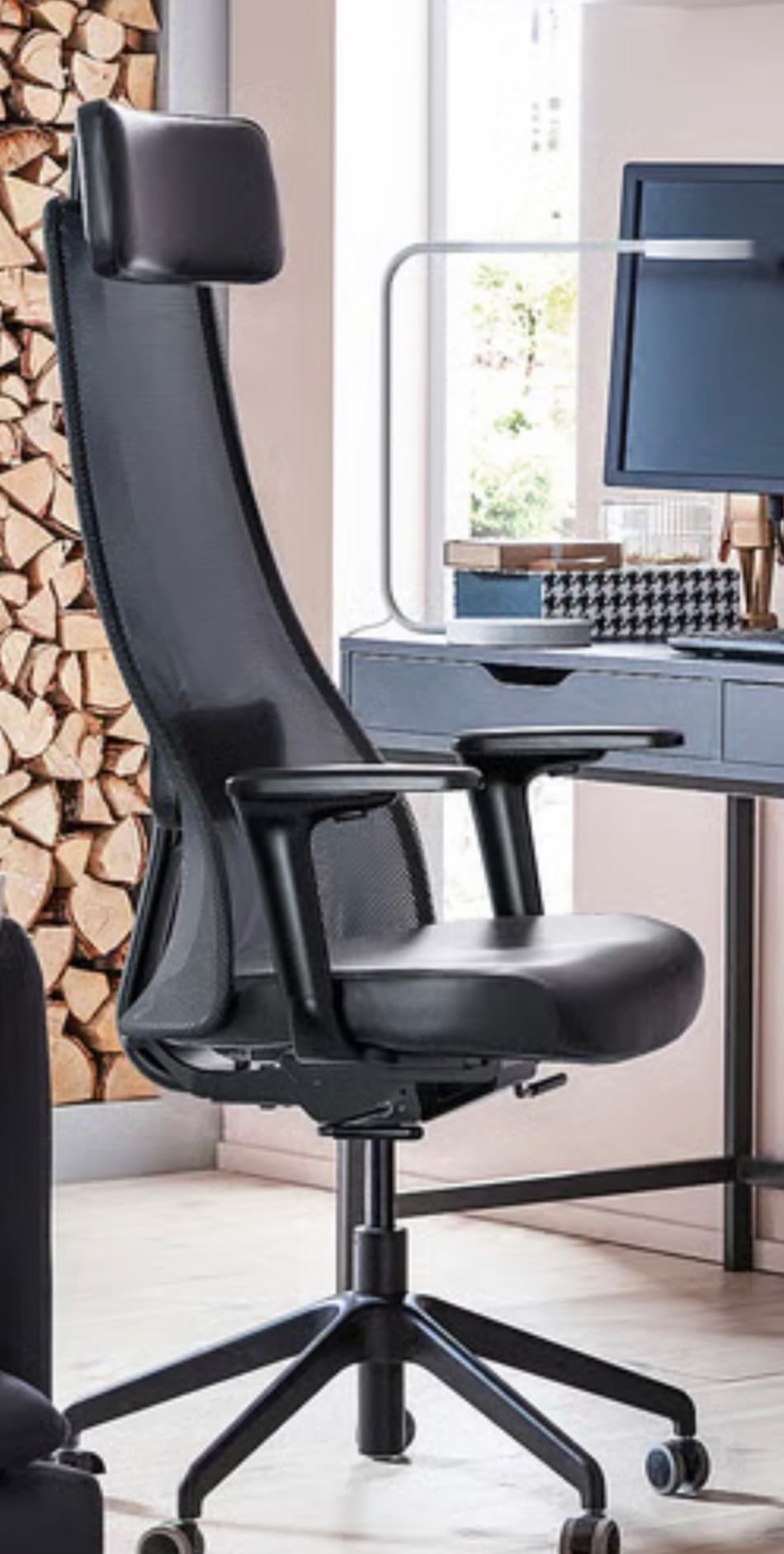 JÄRVFJÄLLET office chair with armrests, Glose black