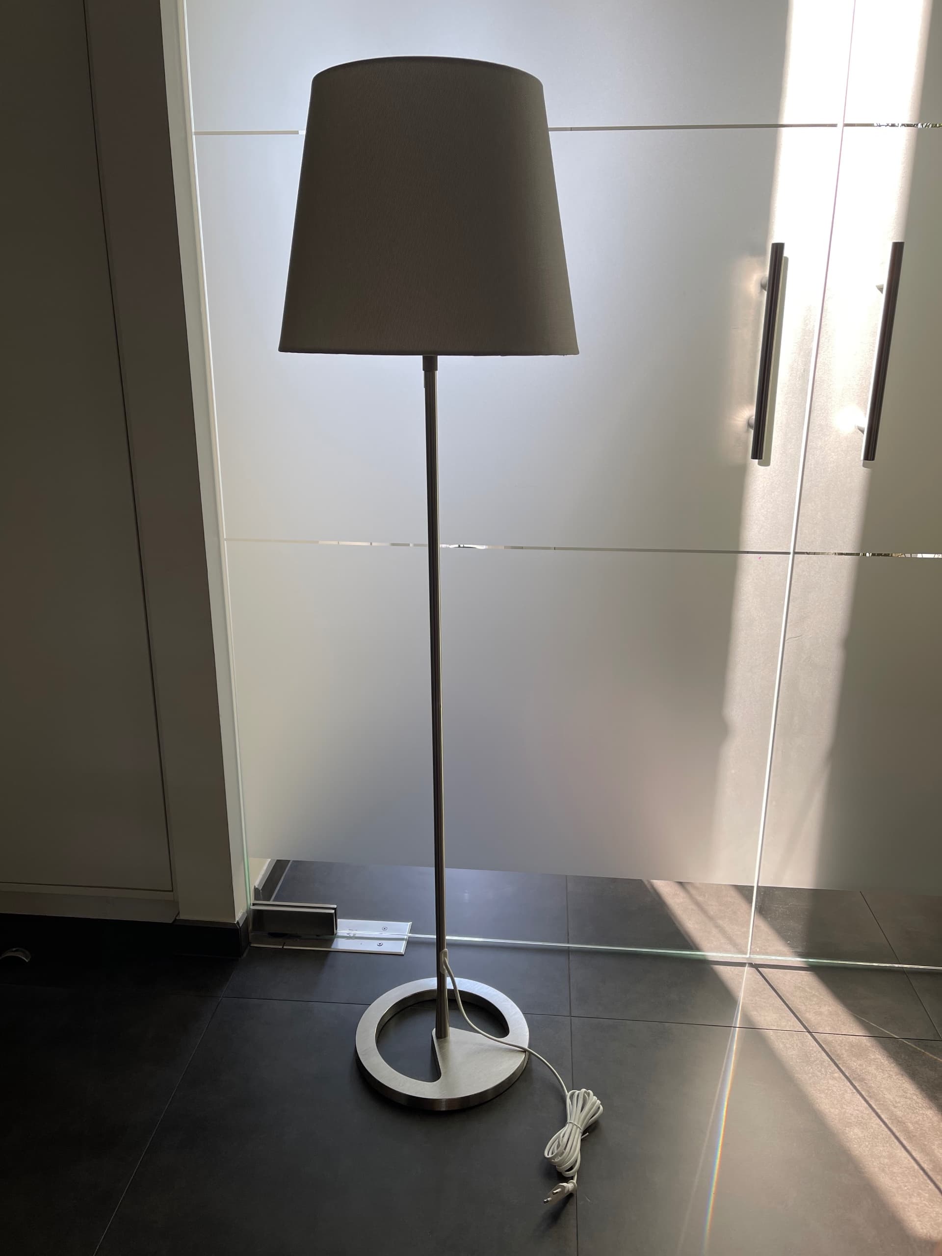 NYFORS Lampadaire, nickelé blanc