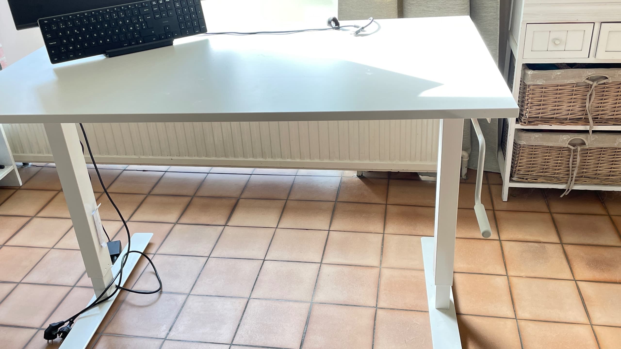 TROTTEN bureau zit/sta, wit, 120x70 cm