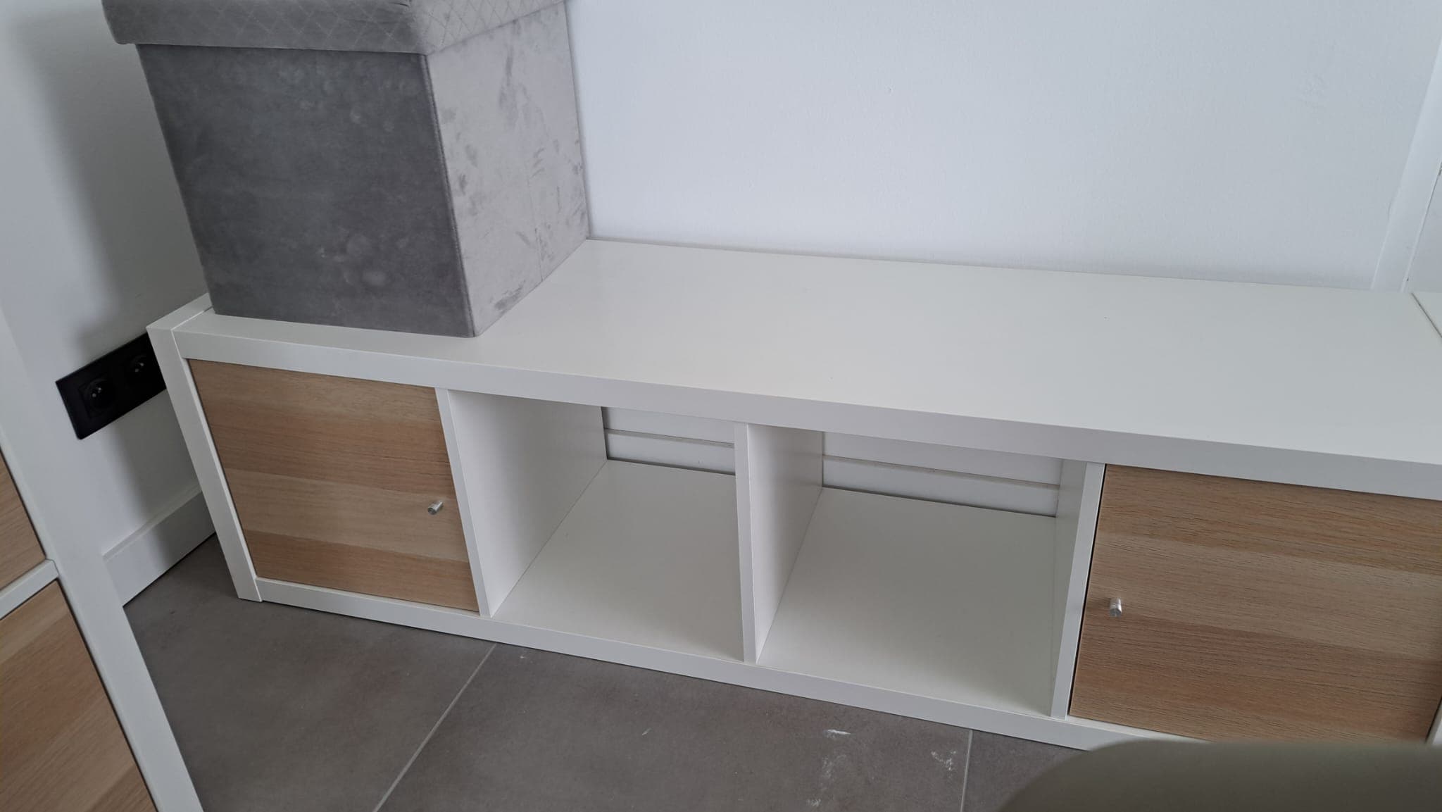 KALLAX open kast met 4 inzetten, wit, 147x77 cm