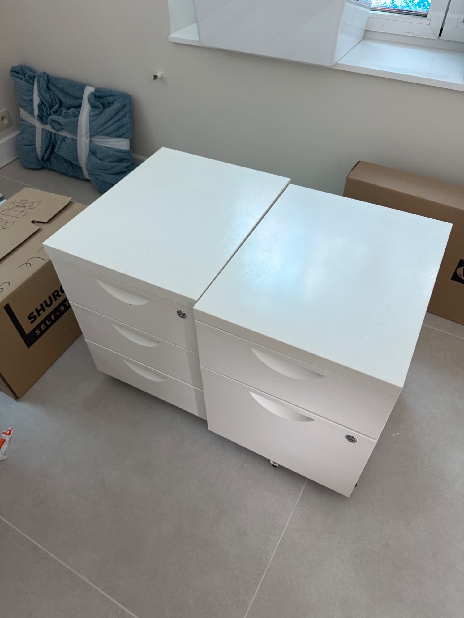ERIK drawer unit w 2 drawers on castors, white