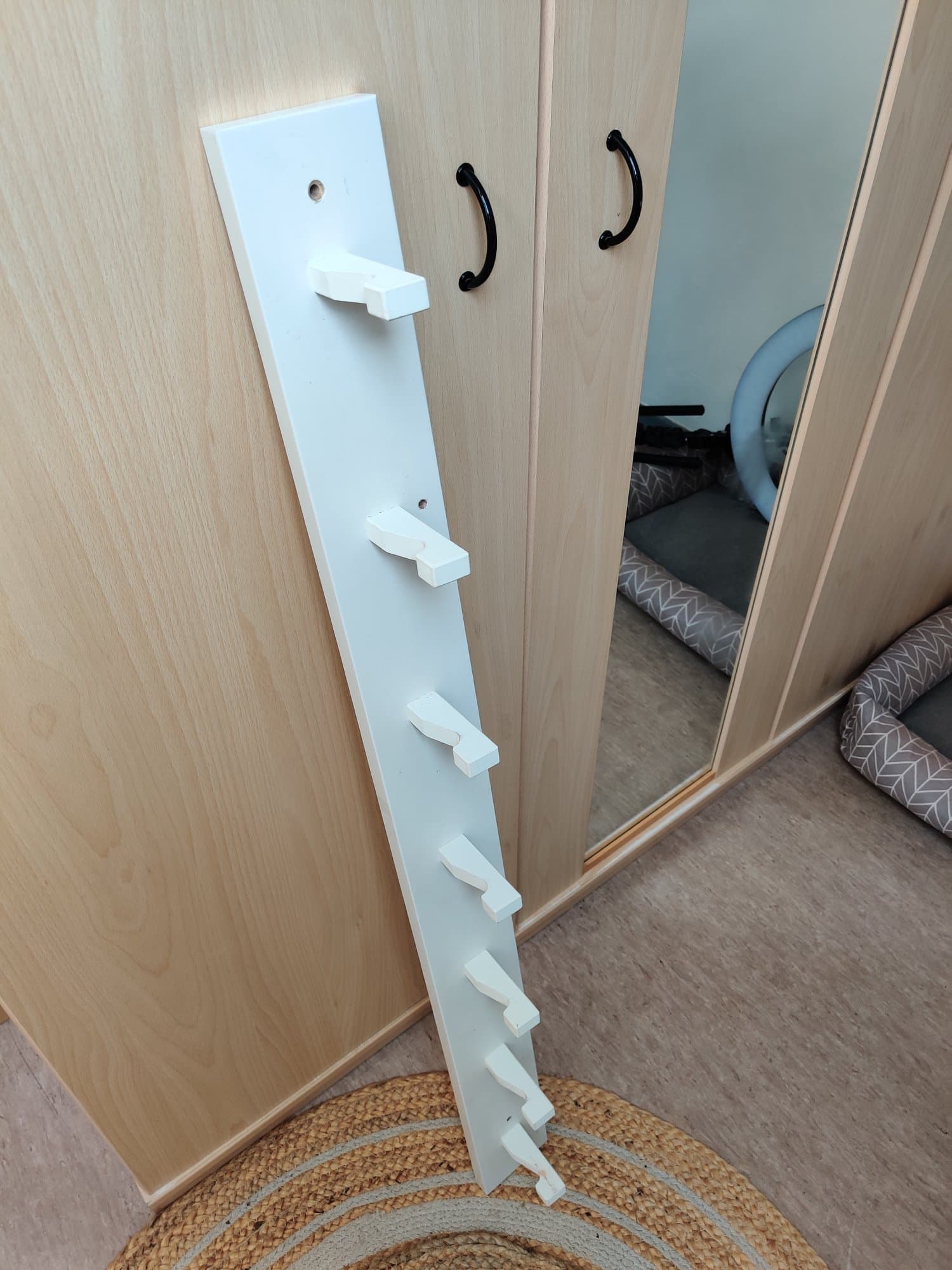 KUBBIS KAPSTOK rack with 7 hooks, white