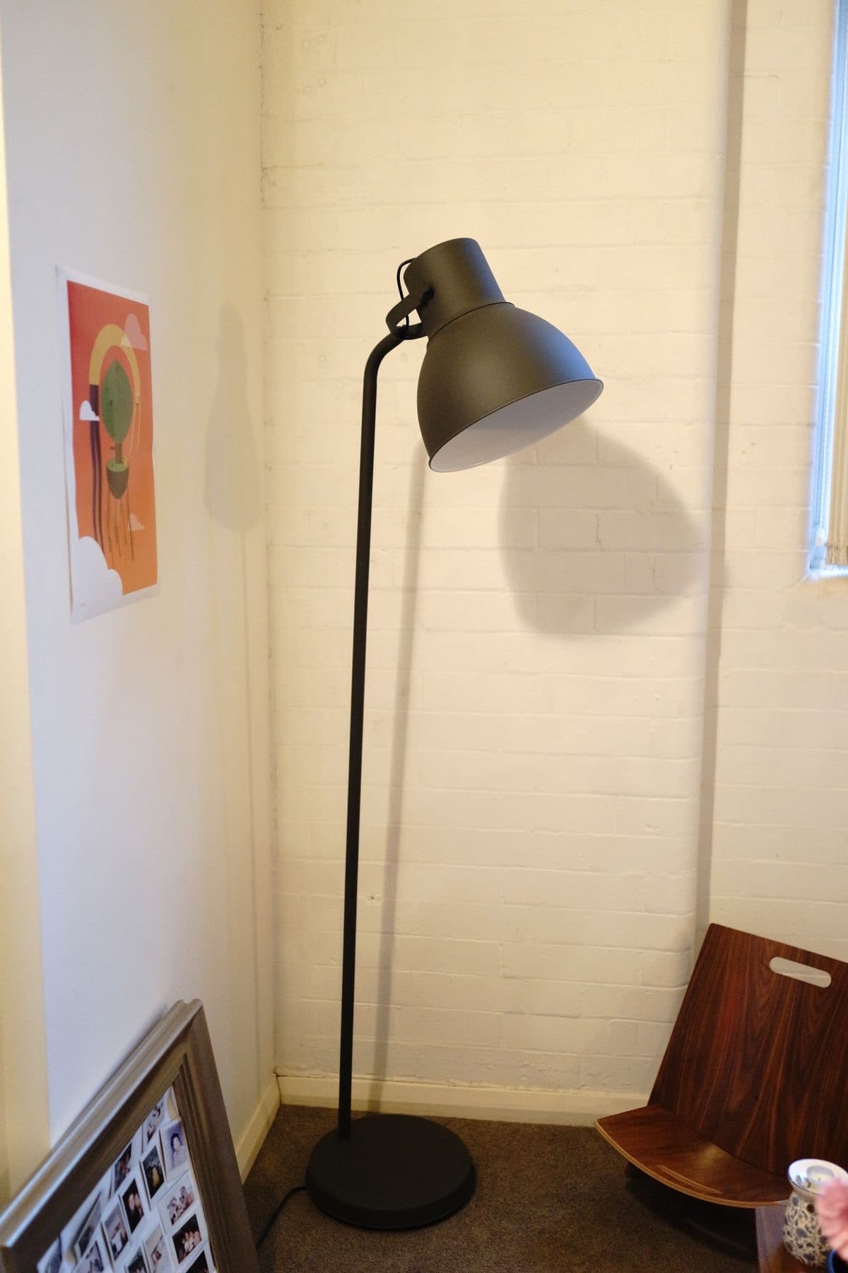 HEKTAR Lampadaire, gris foncé