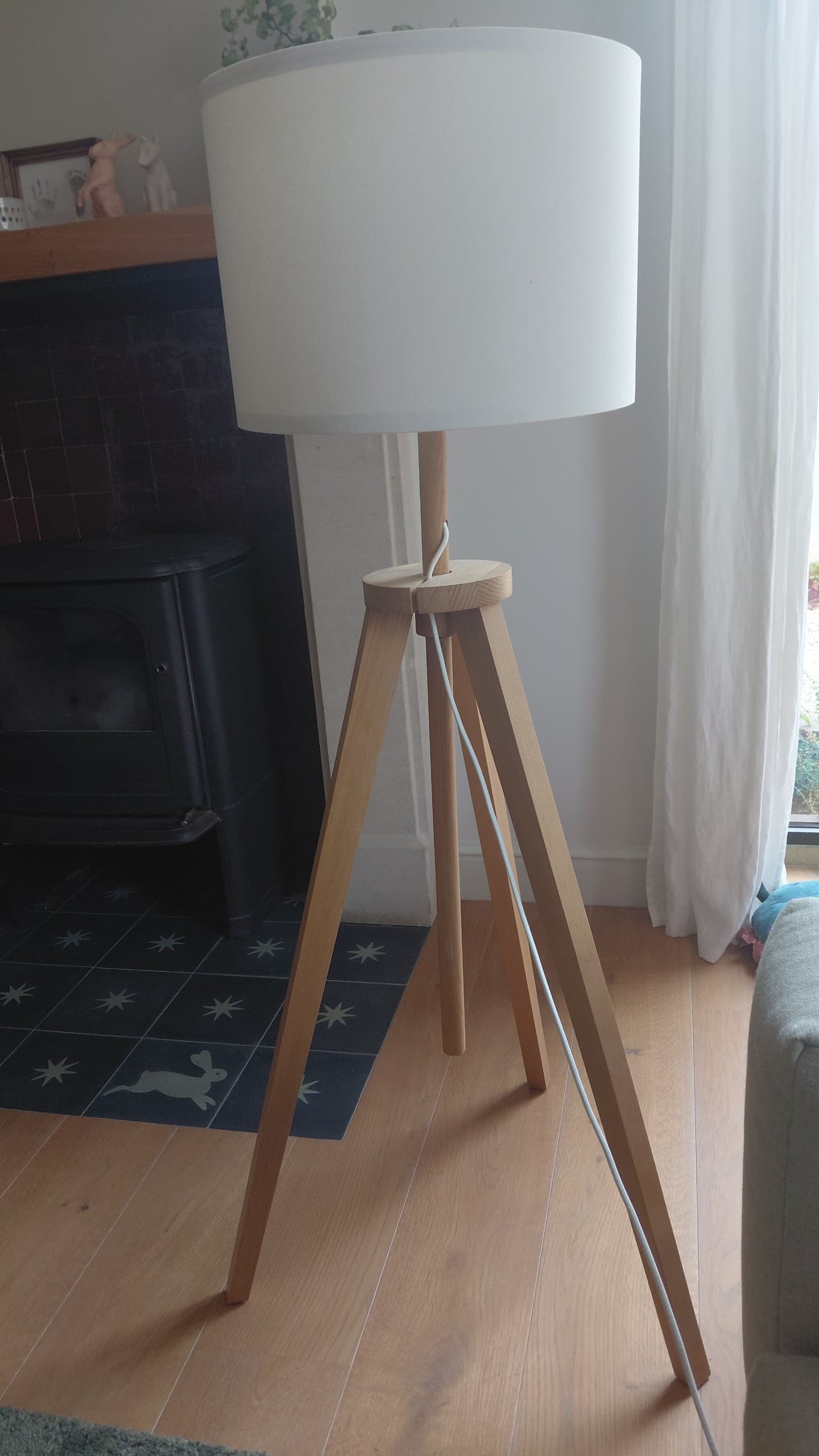 LAUTERS floor lamp, ash/white