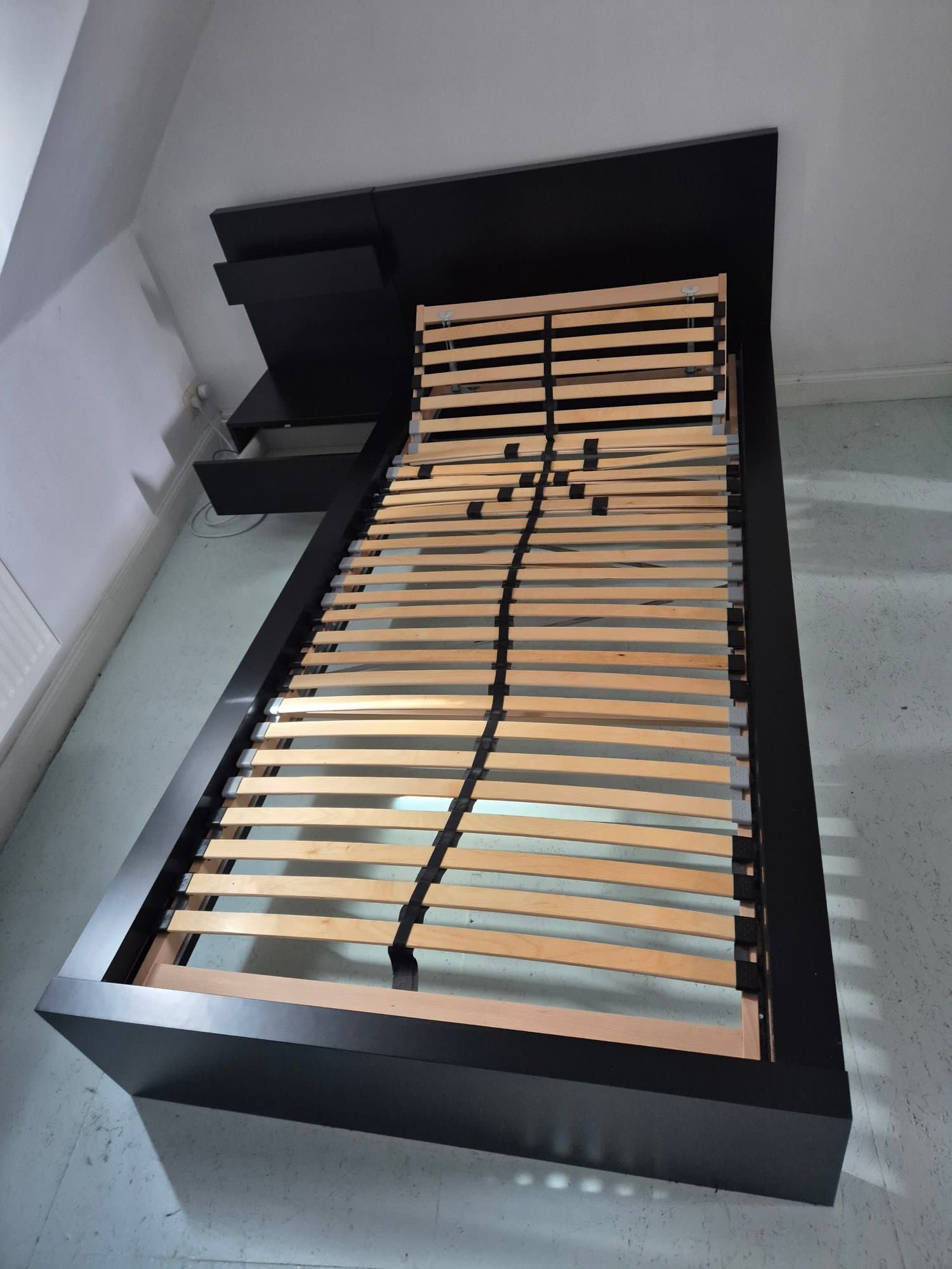 EENPERSOONSBED MALM bedonderstel, hoog, zwartbruin/Leirsund, 90x200 cm