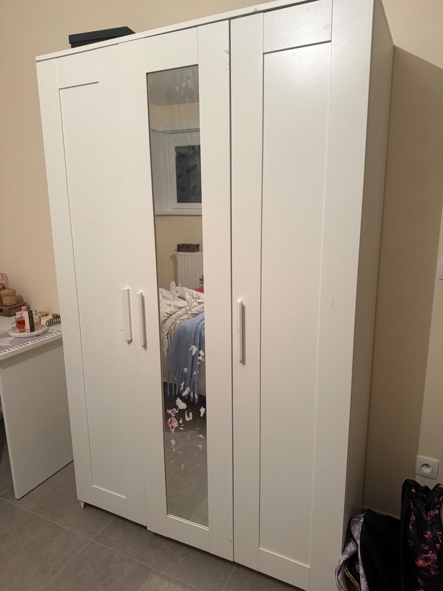 BRIMNES Armoire 3 portes, blanc, 117x190 cm