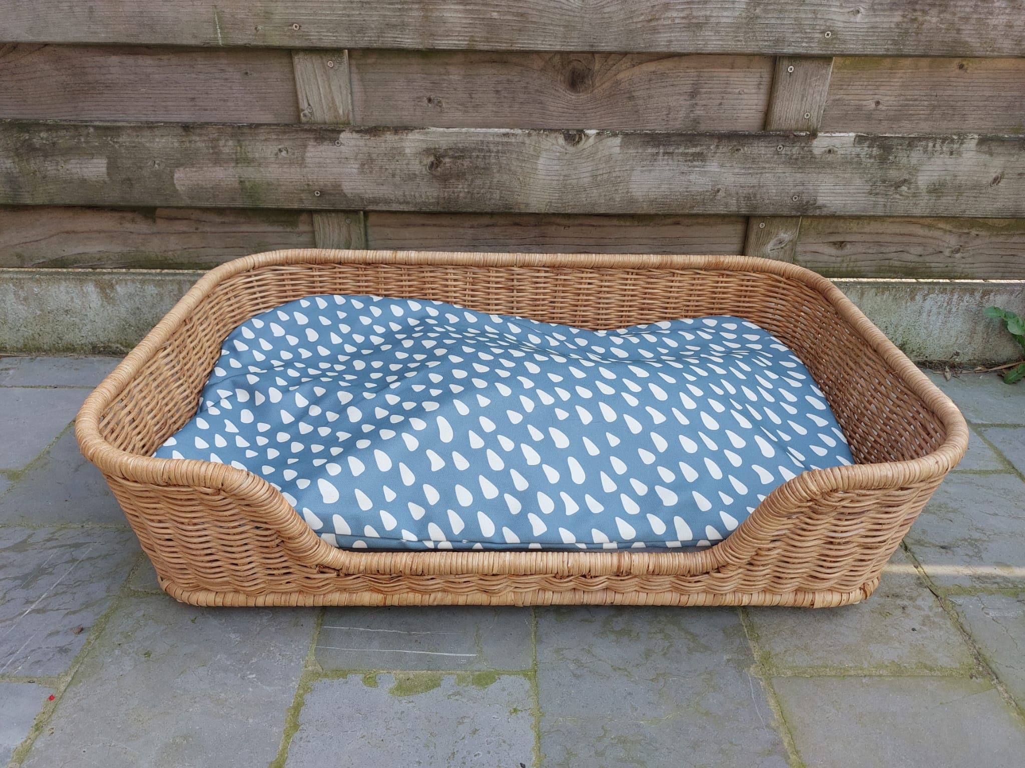 UTSÅDD panier pour chien, rotin, 80x50x20 cm