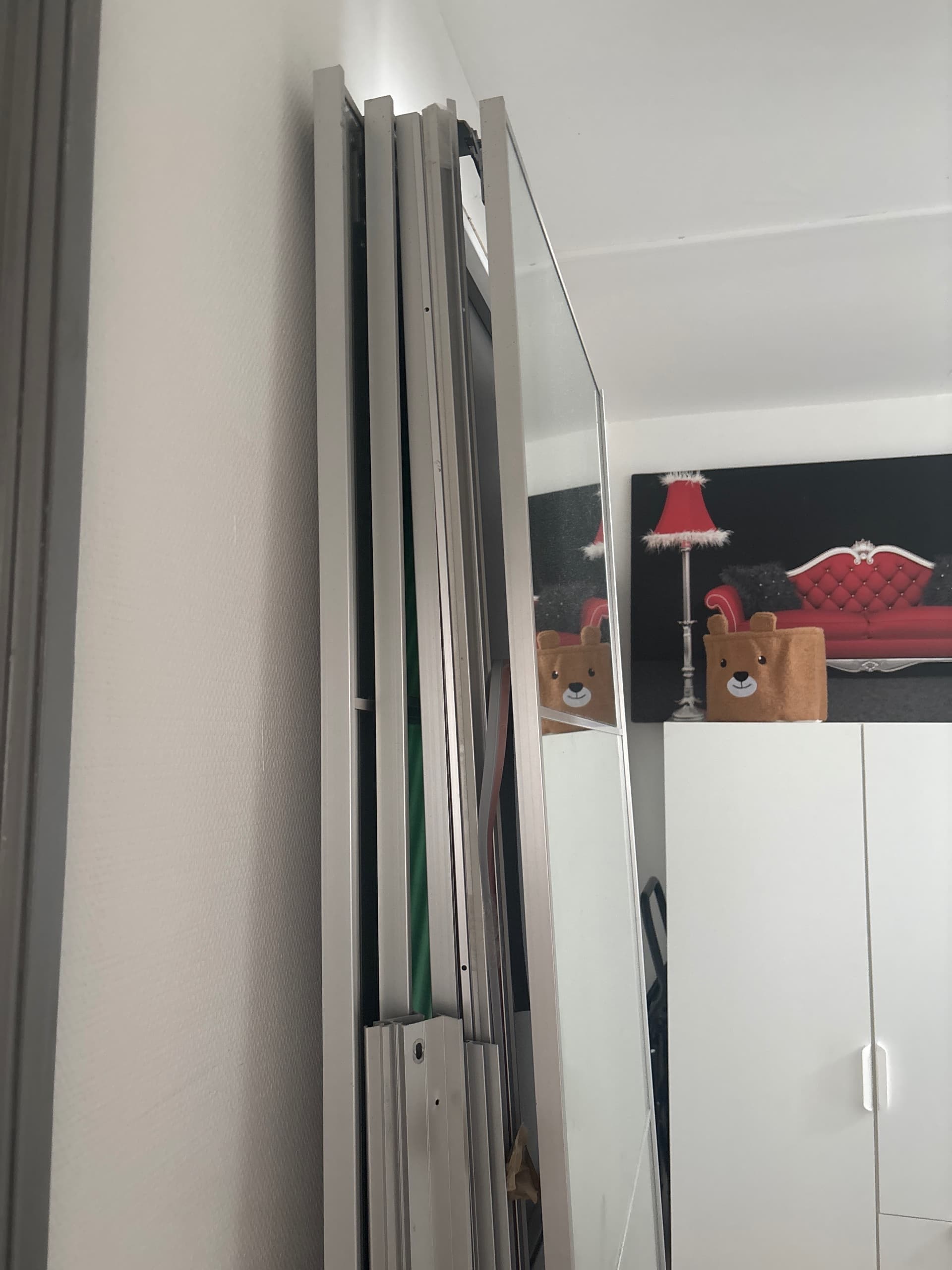 Dressing avec portes coulissantes