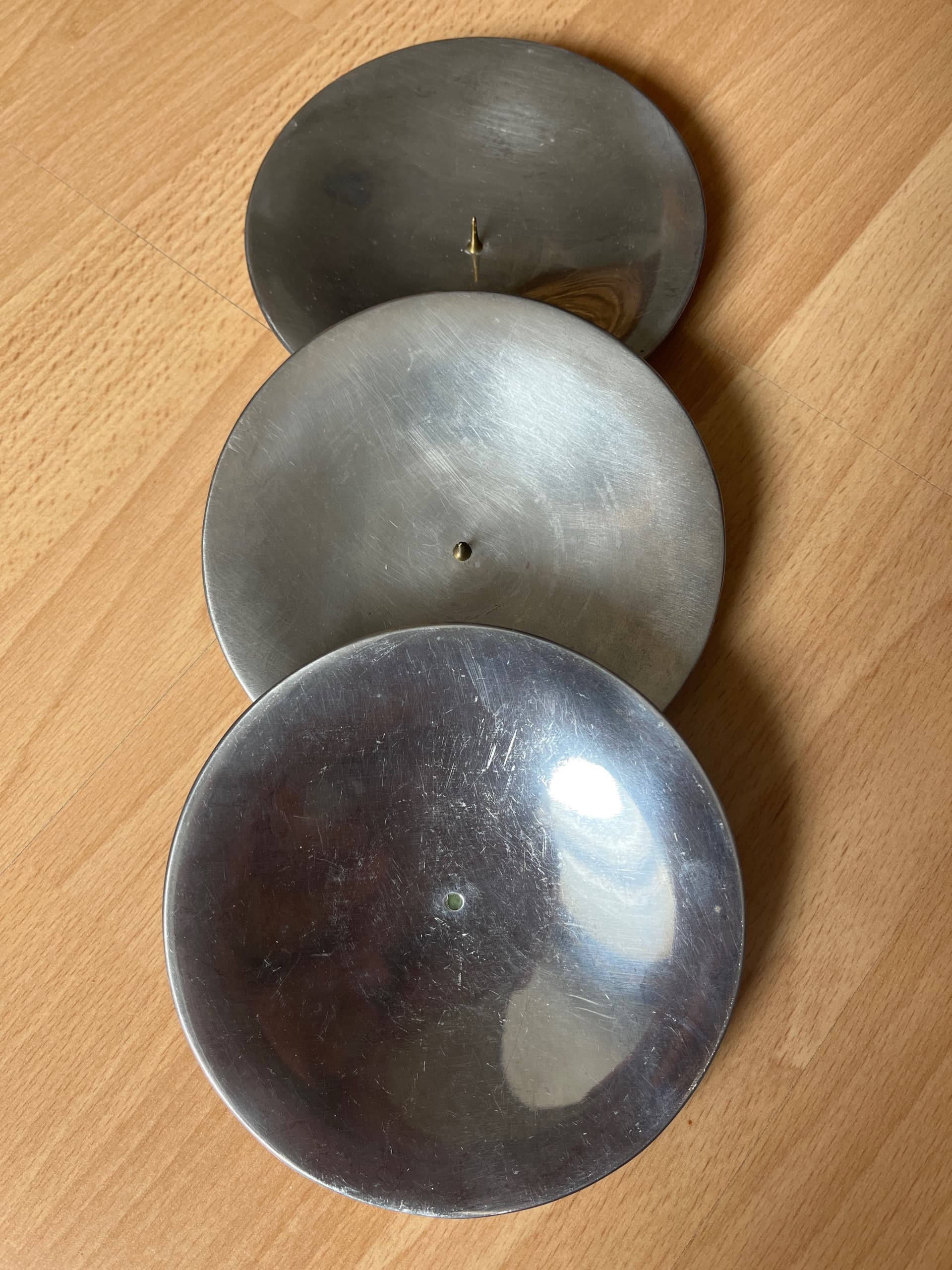 3 BOUGEOIRS