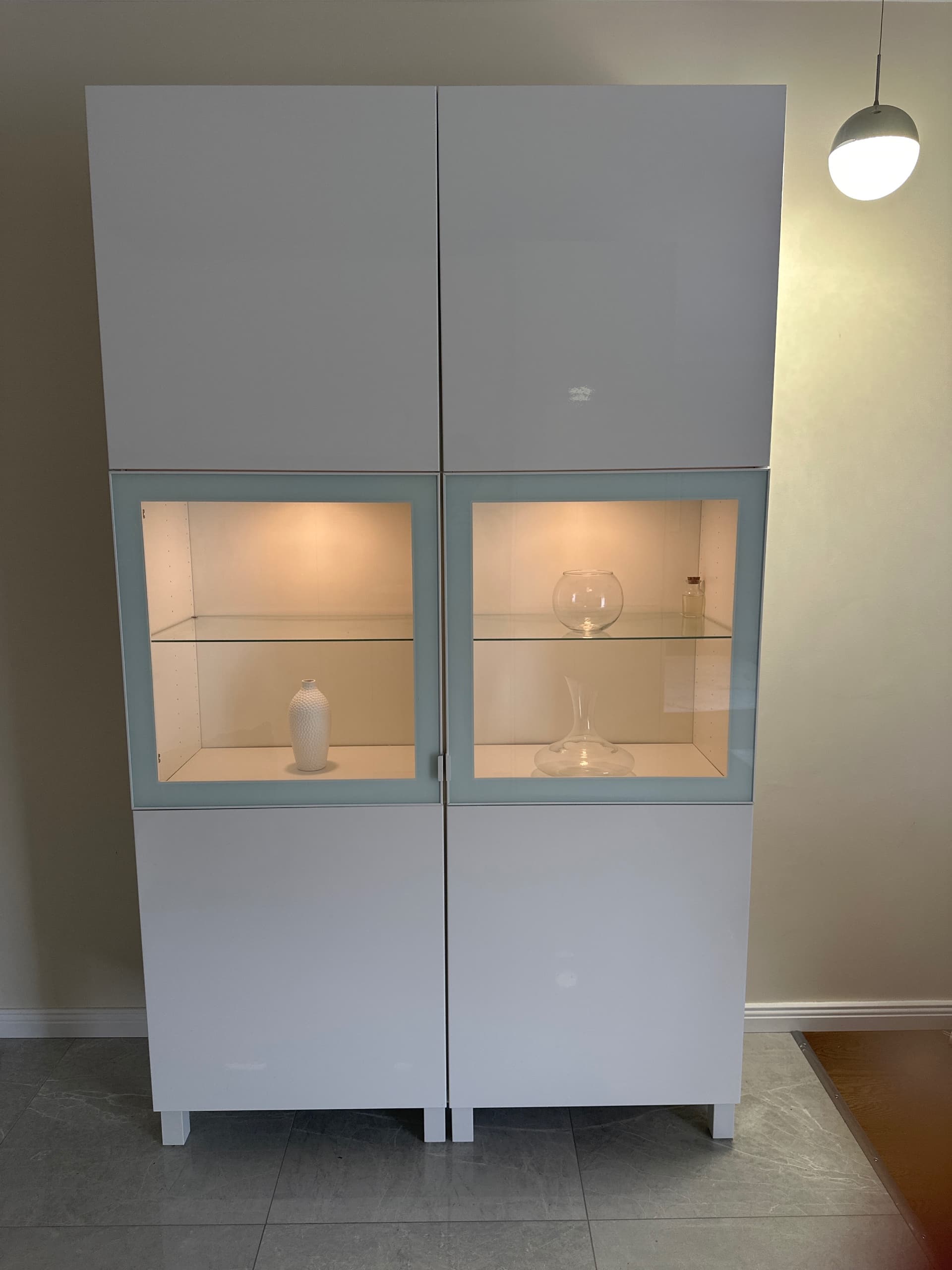 BESTÅ opbergcombinatie met glazen deuren, wit/Förvaltare wit, 120x42x193 cm